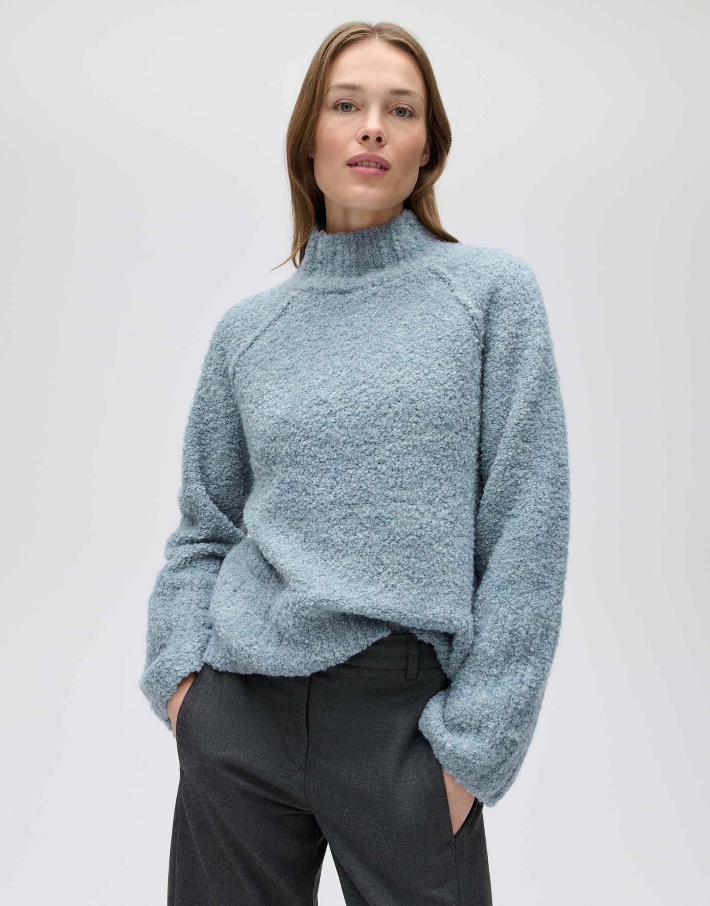 OPUS Strickpullover Porizon aus Strick mit Bouclé Struktur Weiter, gerader Schnitt mit Stehkragen und breiten Bündchen
