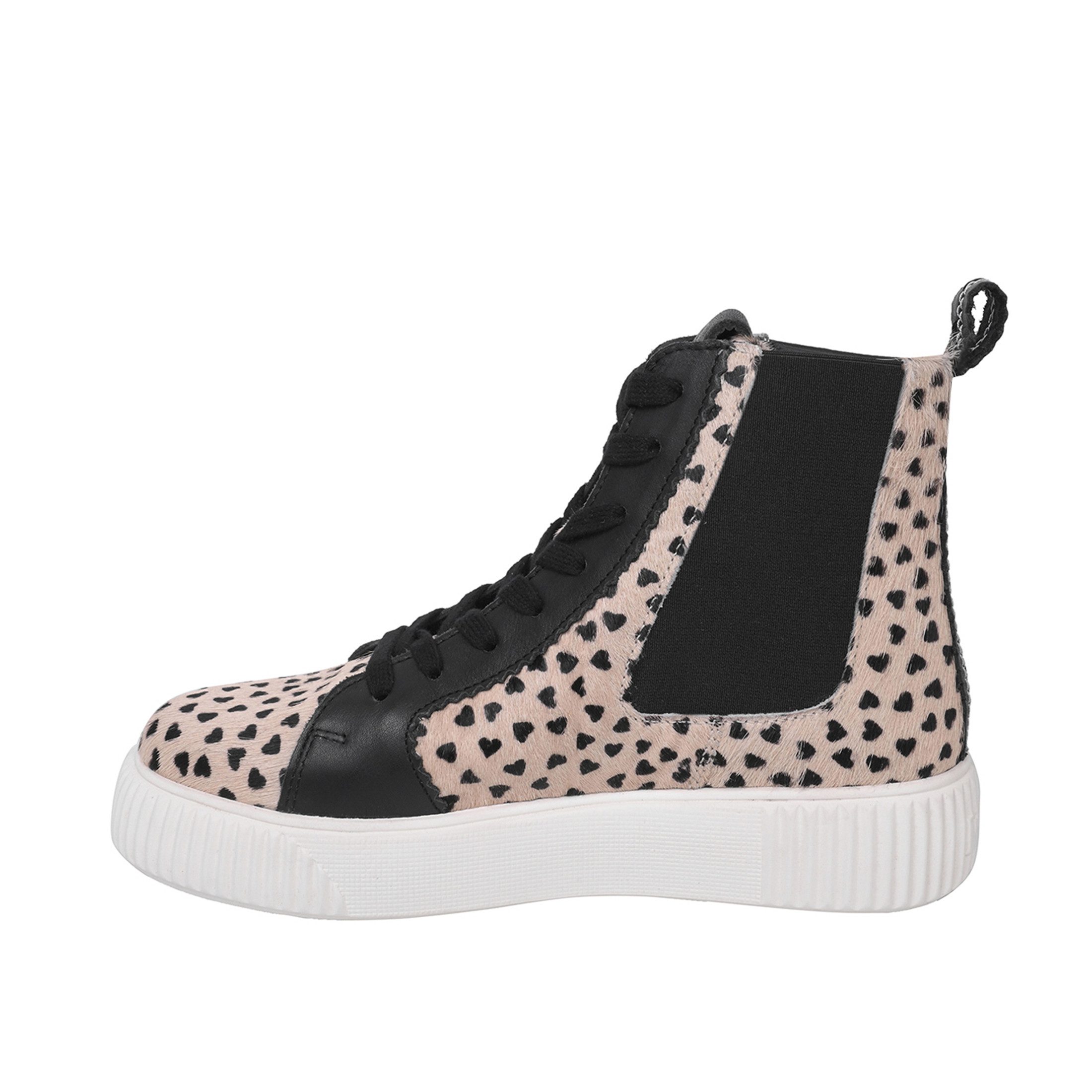 NIMA Sneaker