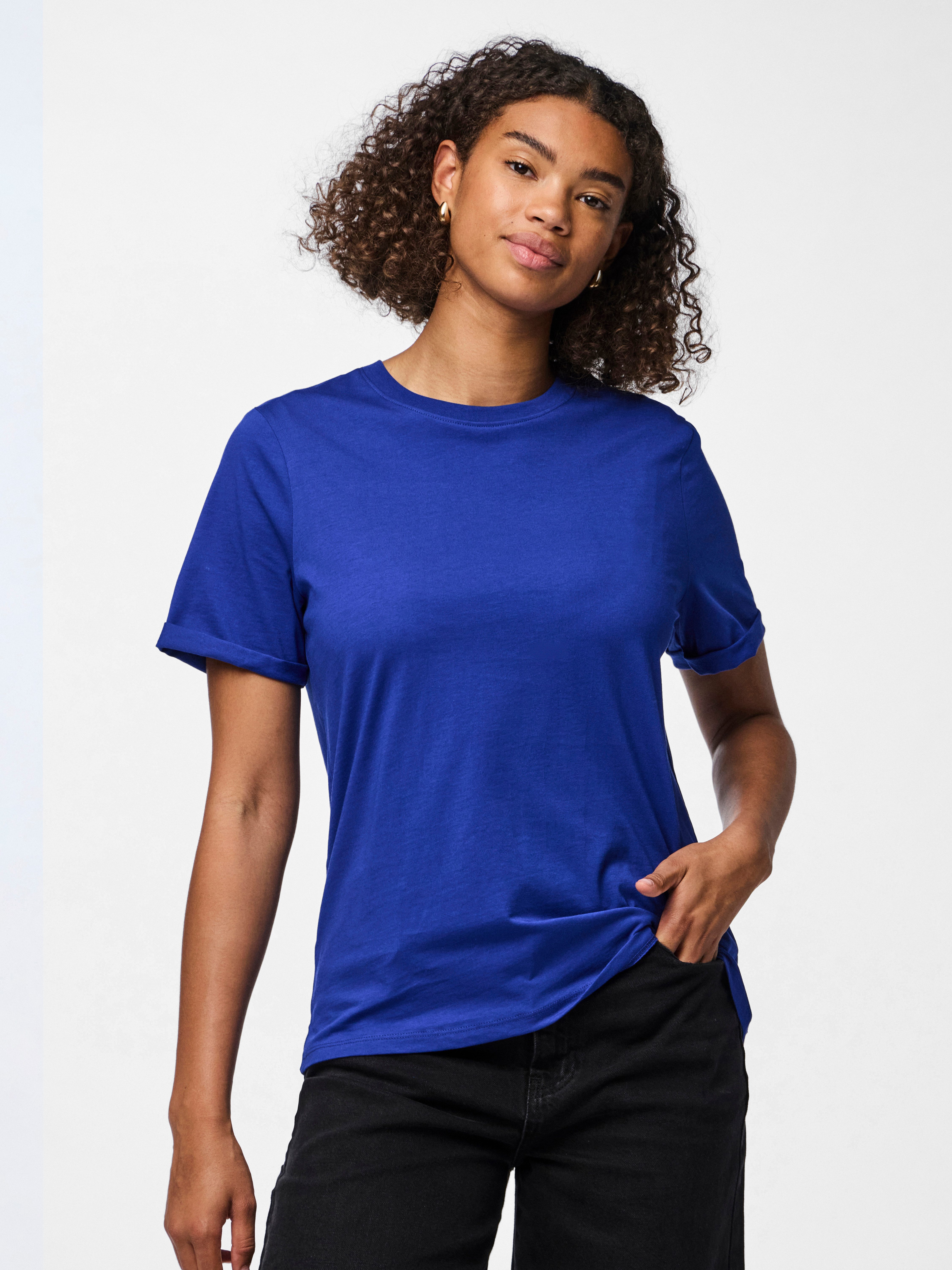 pieces Rundhalsshirt PCRIA SS FOLD UP SOLID TEE NOOS BC günstig online kaufen