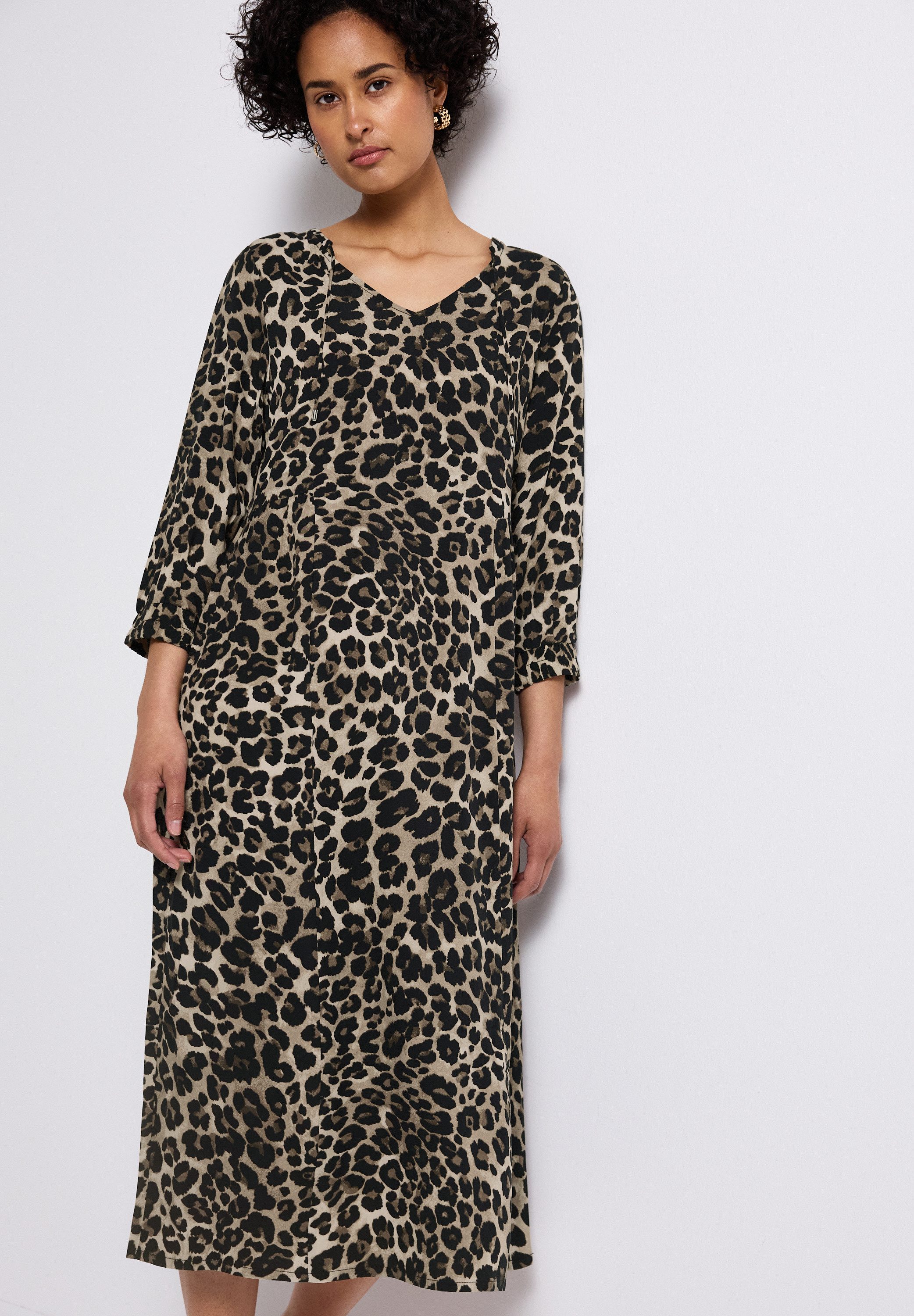 STREET ONE Midikleid mit grafischem Muster und 3/4 -Arm günstig online kaufen