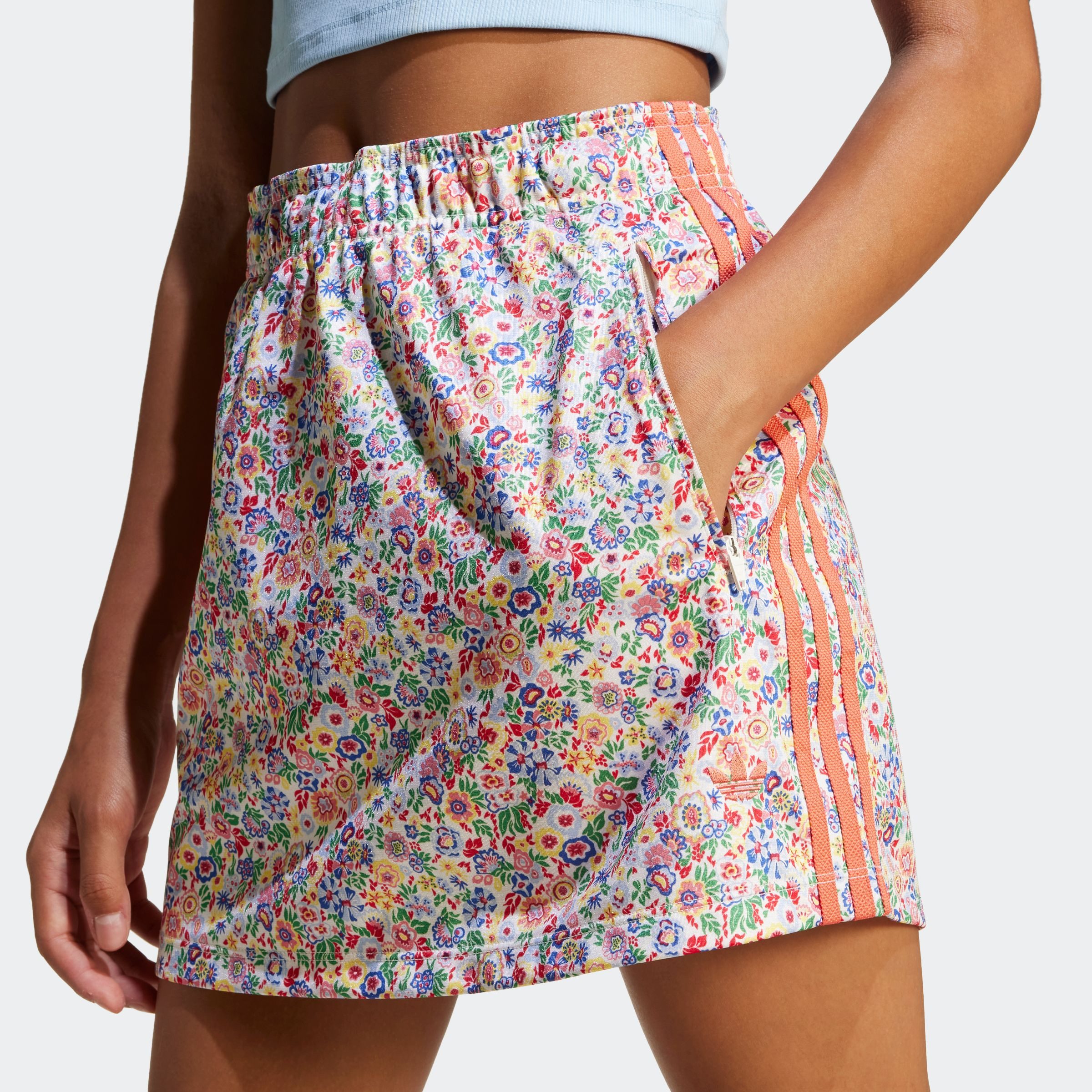 adidas Originals Sweatrock ADIDAS ORIGINALS X LIBERTY LONDON KIDS schmale Passform, aus weichem, strukturiertem Trikotmaterial