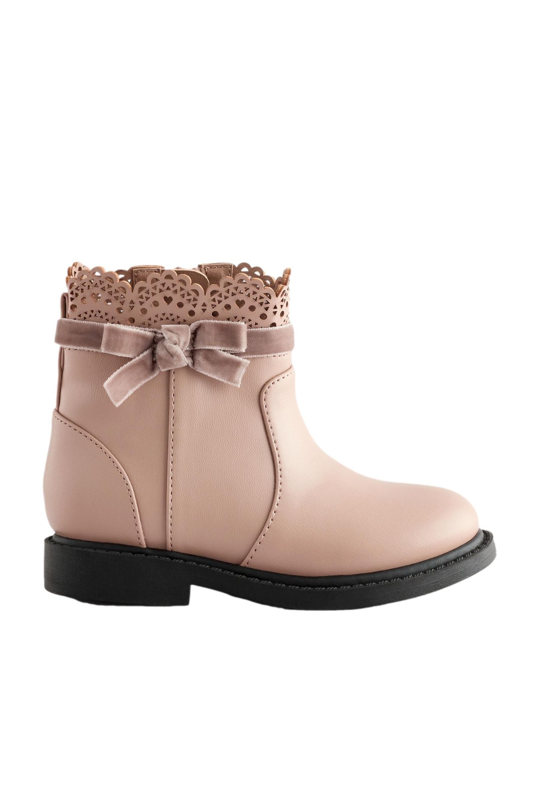 Next Chelsea-Stiefeletten mit Schleife Chelseaboots (1-tlg)