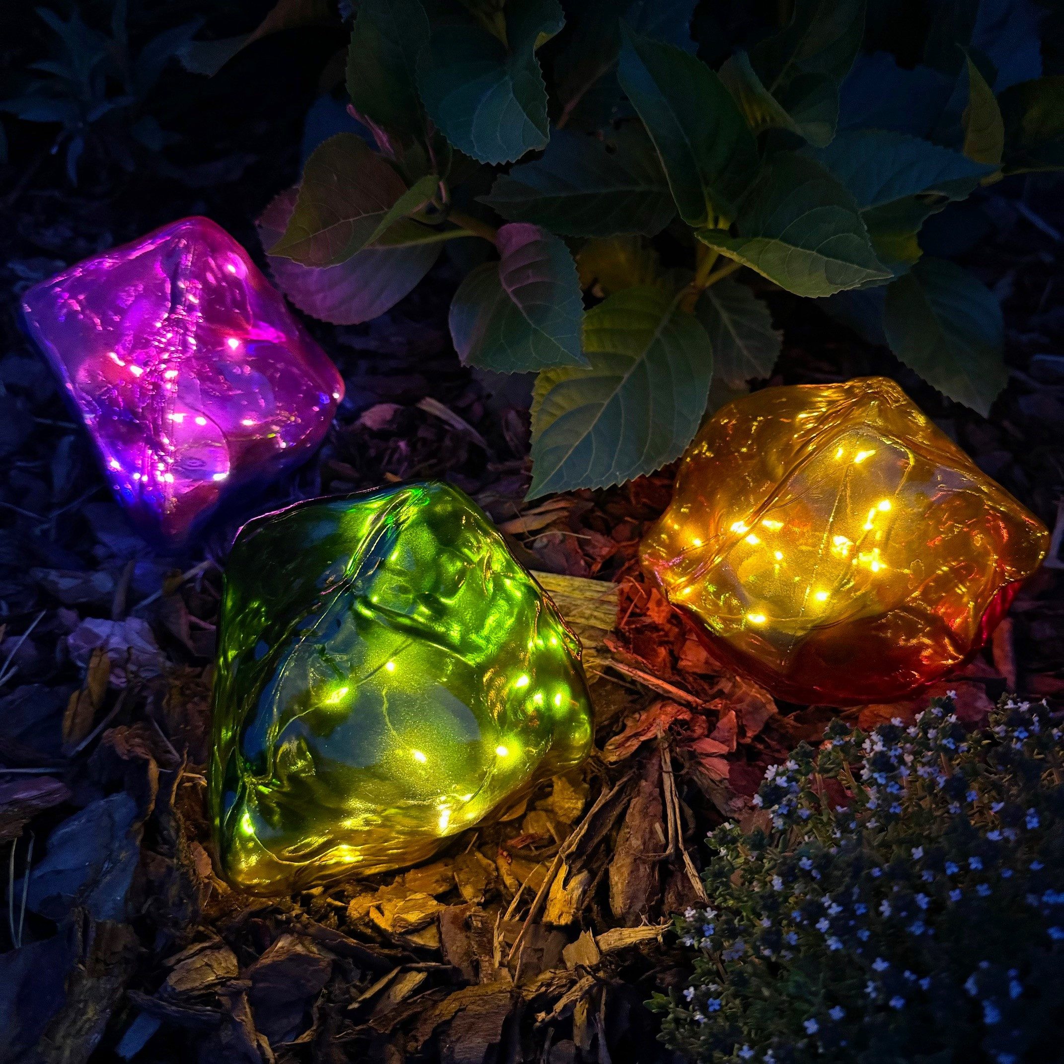 LED Solarleuchte Glassteine mit LED-Lichterkette - Gartendeko, Balkon, Terrasse