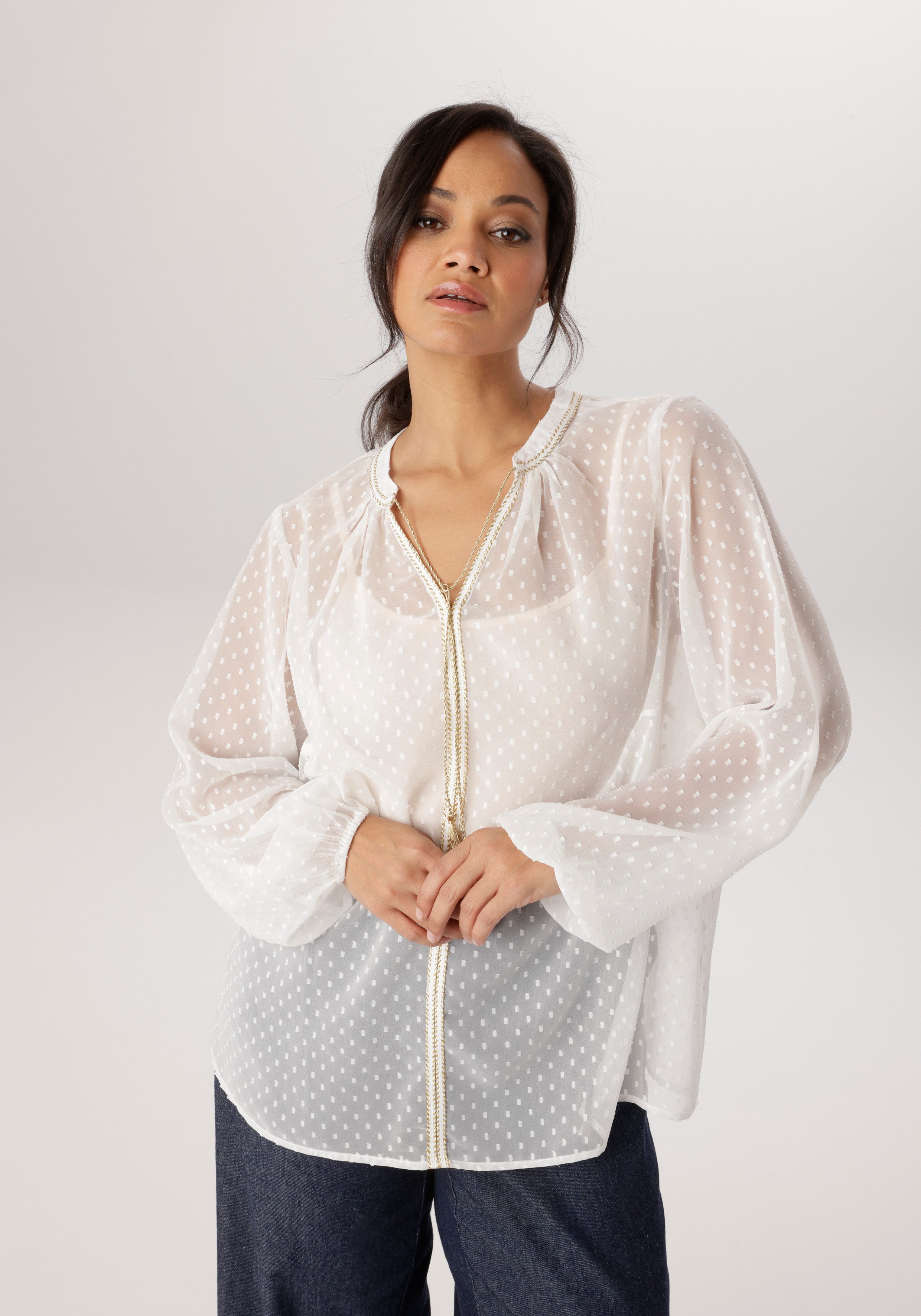 Aniston PLUS Schlupfbluse mit eingewebten Punkten - NEUE KOLLEKTION. € 49,99, (€ 49,99 pro 1 Stk).