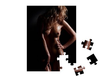 puzzleYOU Puzzle Aktfotografie: Nackte blonde Frau, 48 Puzzleteile, puzzleYOU-Kollektionen Erotik