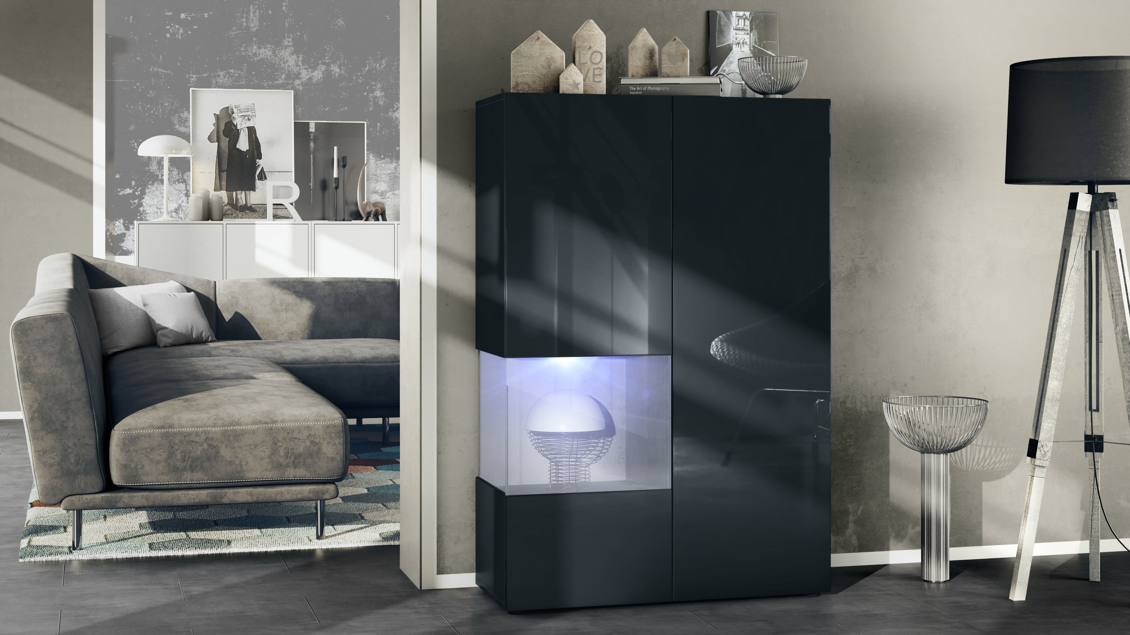 Vladon Standvitrine Morena V2 (Standvitrine, mit 2 Türen und Glaseinsatz inkl. LED-Beleuchtung) Schwarz matt/Schwarz Hochglanz/Beton Oxid Optik(91,5 x 136,5 x 37 cm)