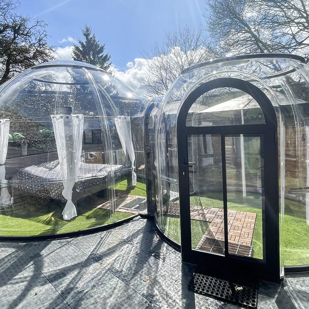 Jochen Schweizer Erlebnisgutschein Bubble Hotel mit Apartment und Whirlpool Raum Gerolstein für 2, Willkommen in eurer Mondbasis!
