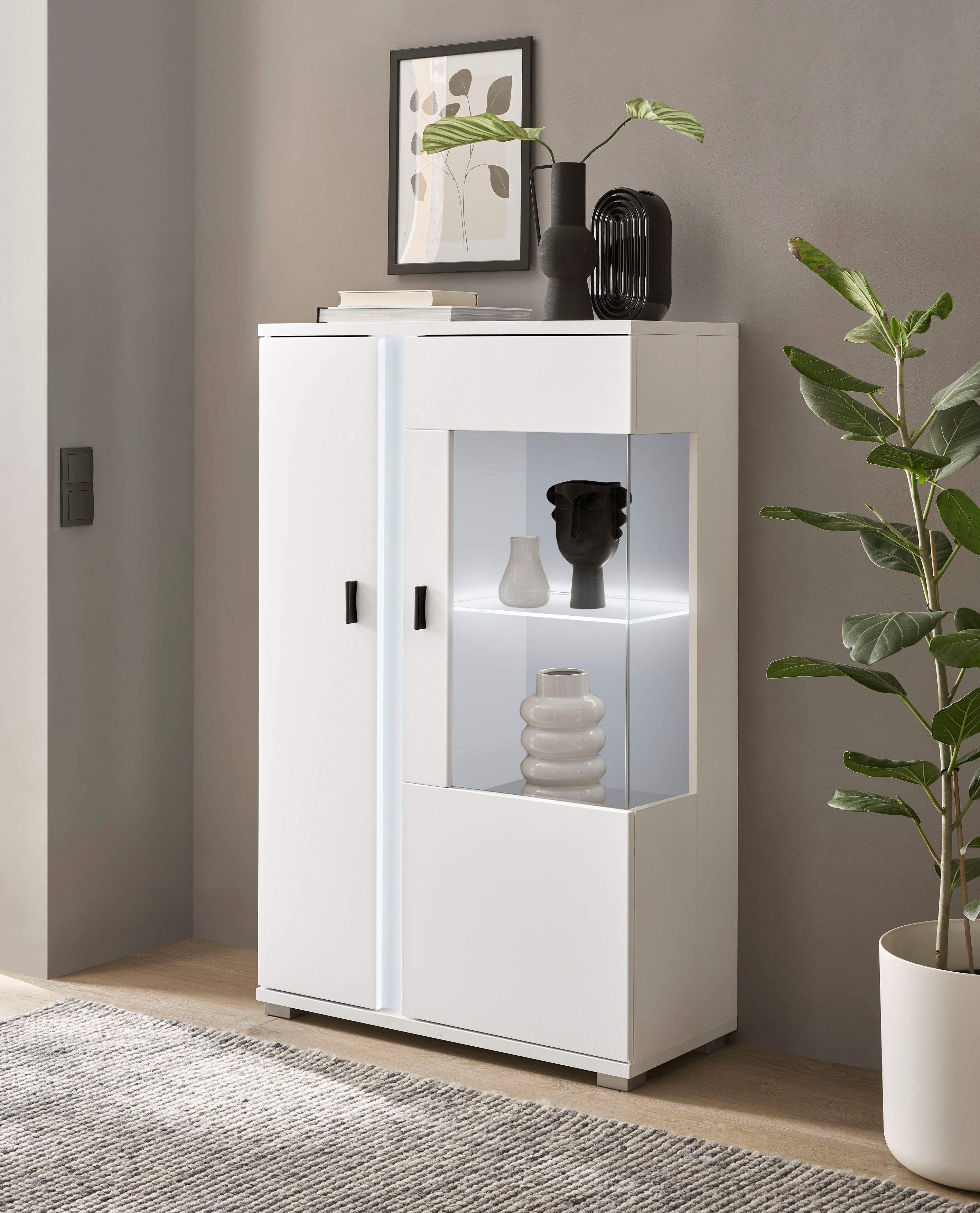 Home affaire Vitrine LONG ISLAND, Stauraumvitrine (1-St) in moderner Trendfarbe,inklusive senkrechter Beleuchtung,Breite 80 cm