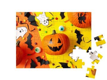 puzzleYOU Puzzle Verschiedene Halloween-Accessoires und Kürbisse, 48 Puzzleteile, puzzleYOU-Kollektionen Festtage