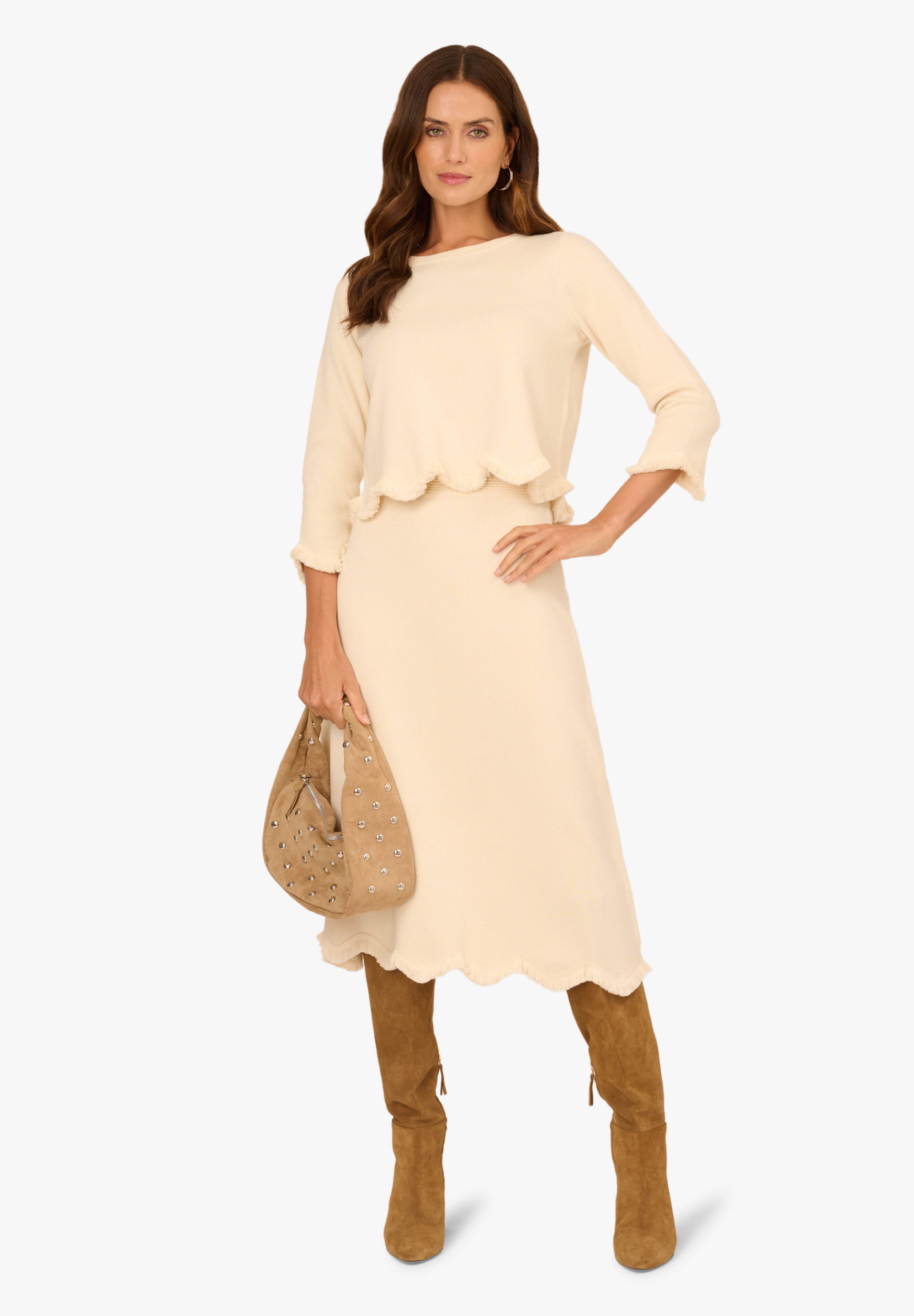 Adrianna Papell Strickpullover Boat Neck 3/4 Sleeve Pullover Sweater with Wavy Fringe Hem Weicher Pullover mit gewelltem Saum. Passender Rock separat erhältlich