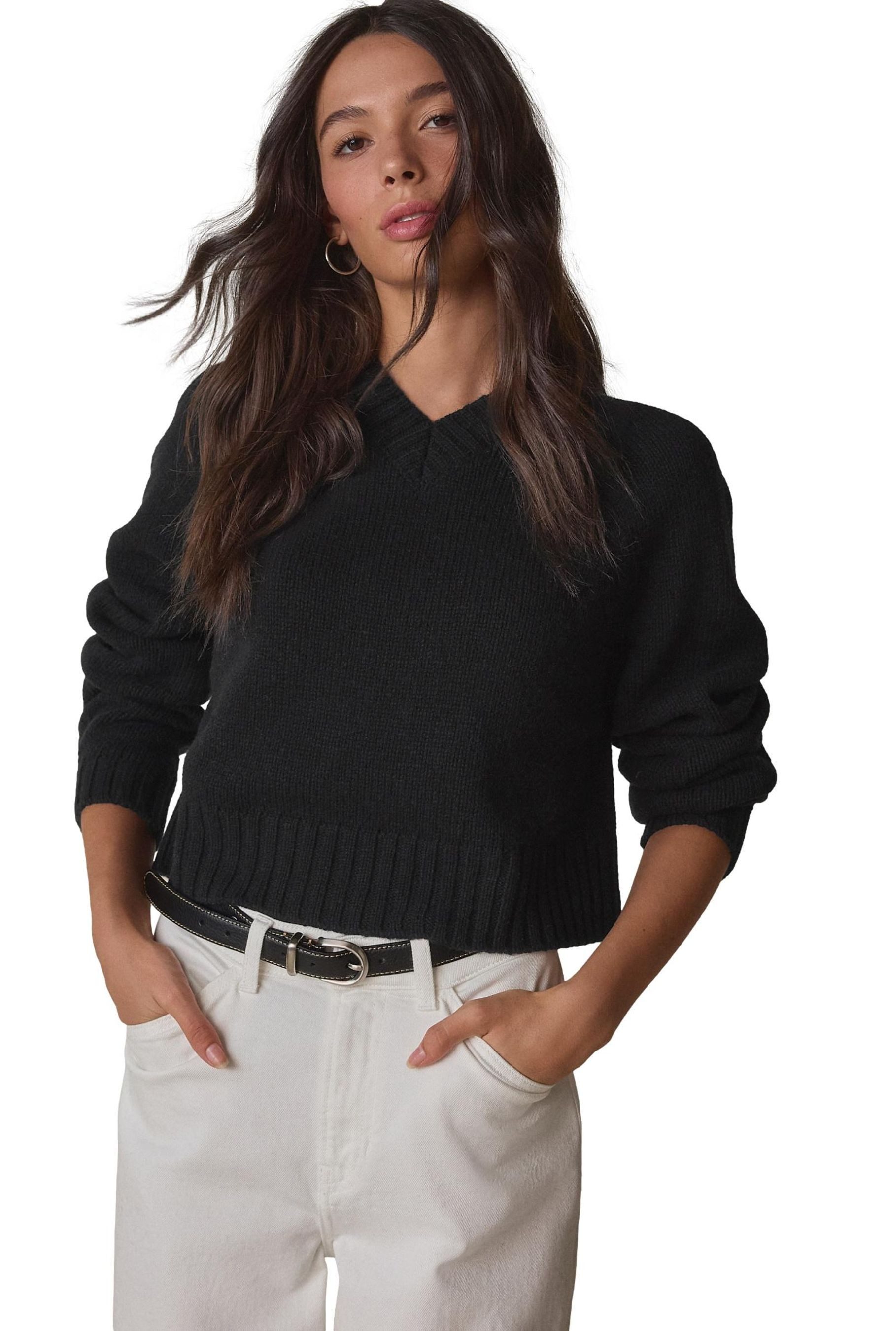V-Ausschnitt-Pullover N. Premium Pullover mit V-Ausschnitt aus Lambswool