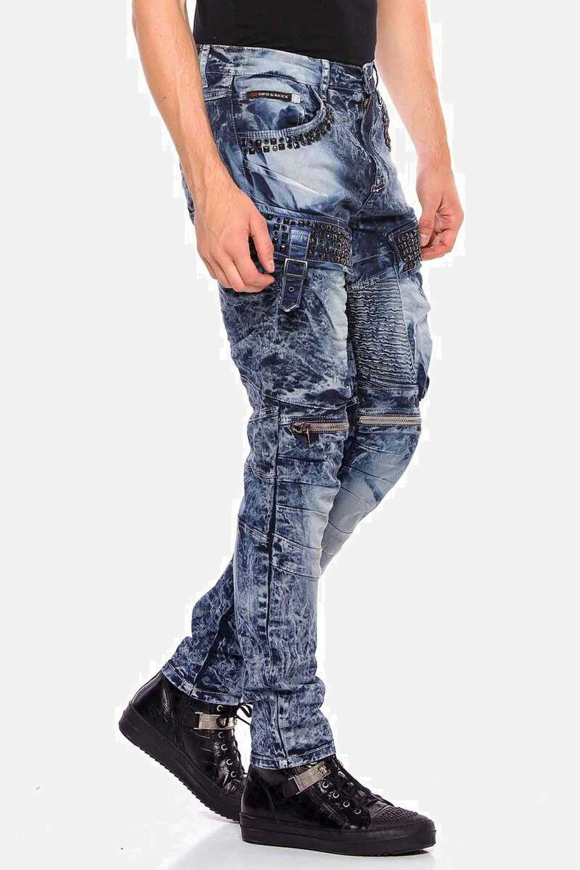 Cipo & Baxx Bikerjeans Jeans Mit Ripp-Details, CD494