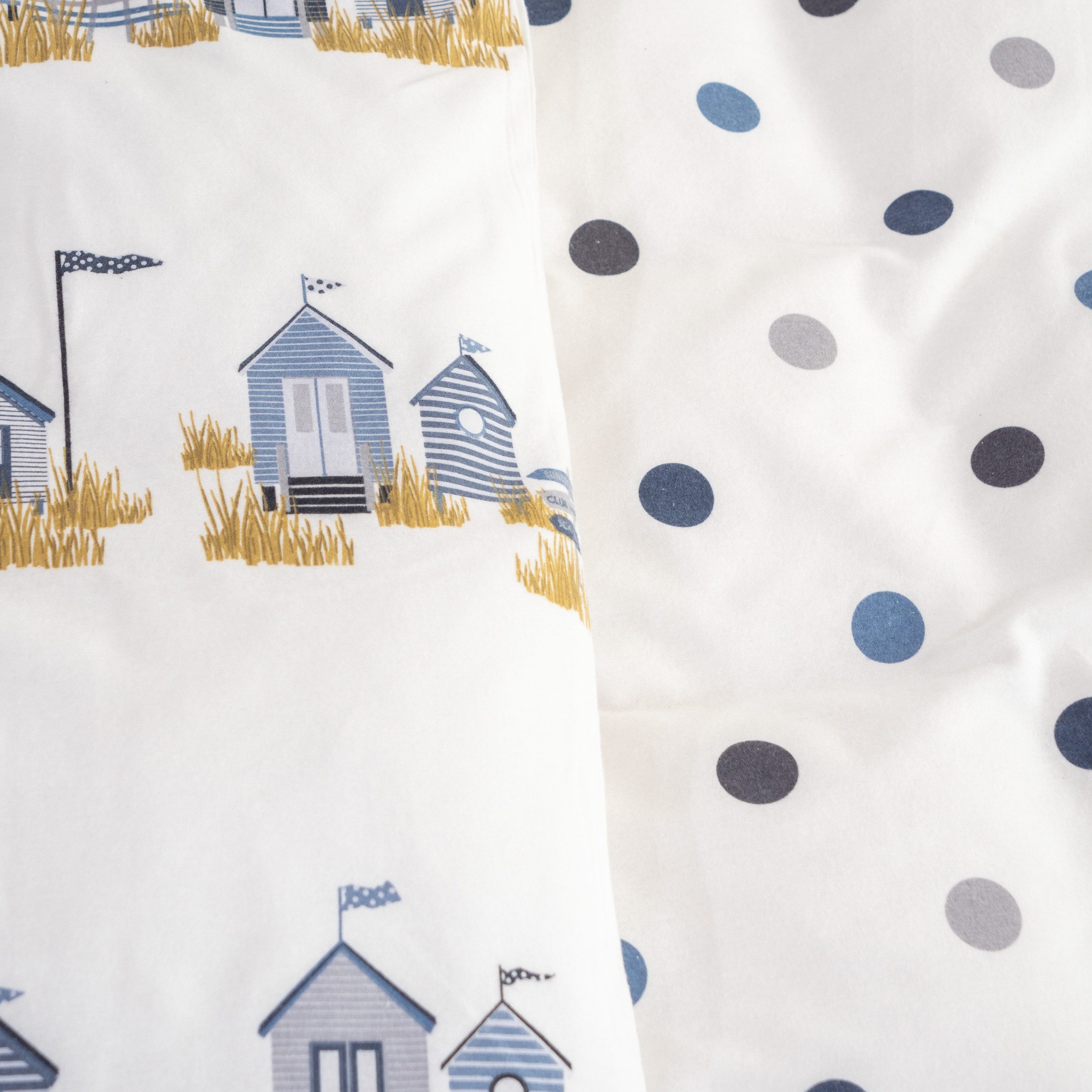 Janine Bettwäsche Edel Baumwolle, Flanell, 2 teilig, maritim, Strandhäuser, Wendeseite mit Punkten