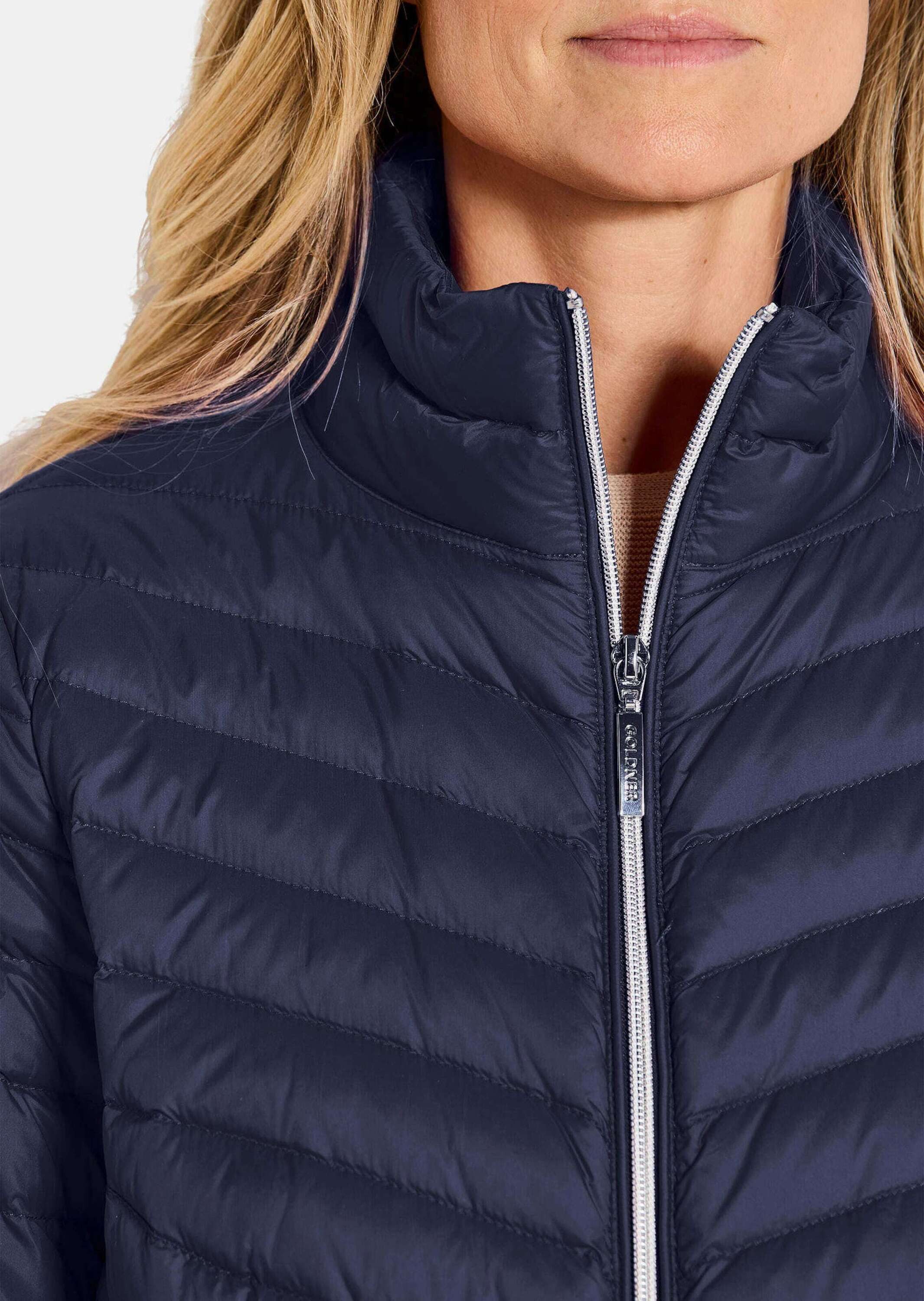 GOLDNER Steppjacke Kurzgröße: Herbstjacke mit Daunen, Stehkragen Verlängerte Jacke in femininer Steppung mit Reißverschluss
