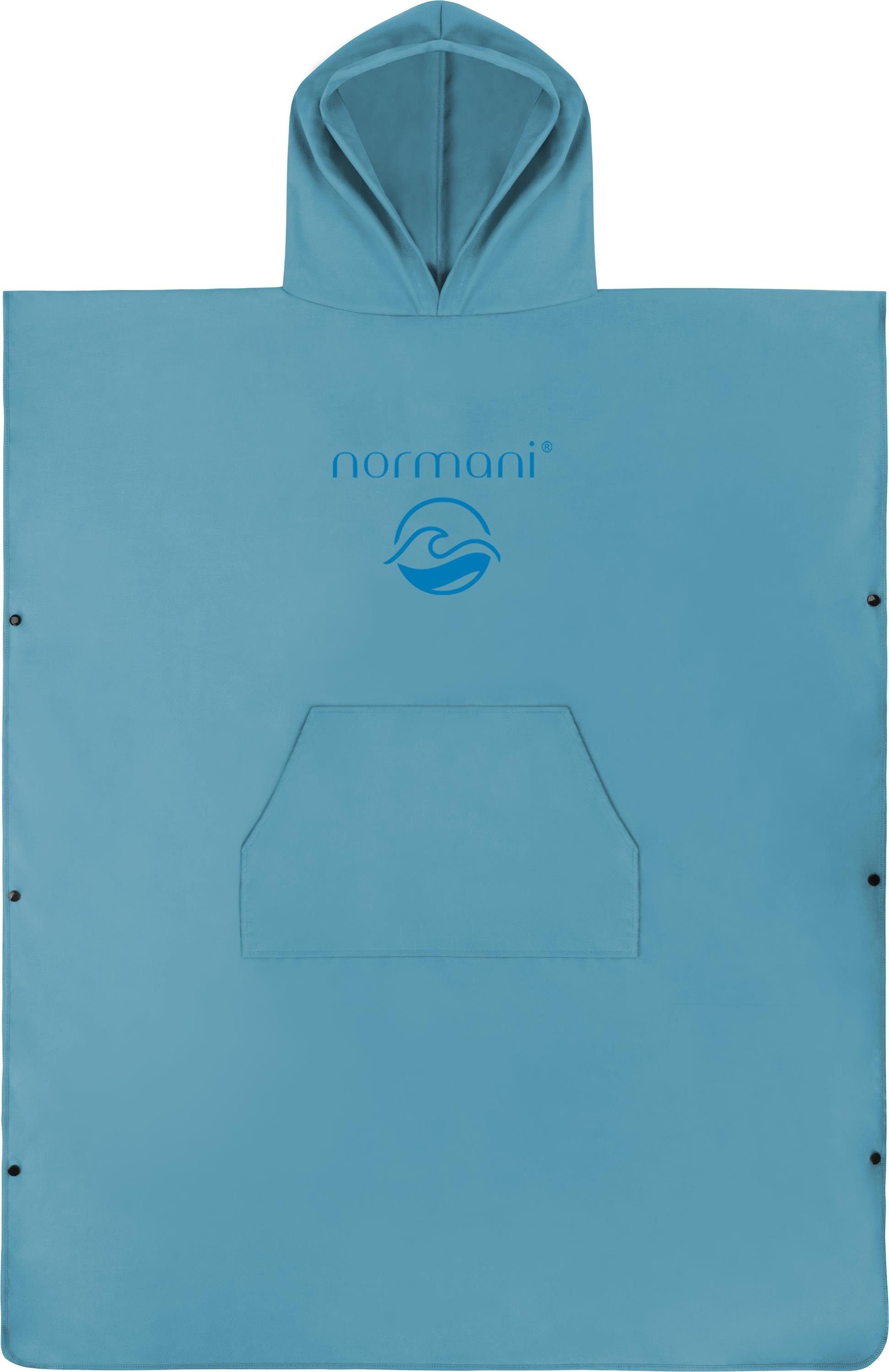normani Unisex-Bademantel Weicher Mikrofaser Badeponcho Nosara, 110, Polyester, Kapuze, Schlupf, Surfer Poncho + Badetuch aus recyceltem Material