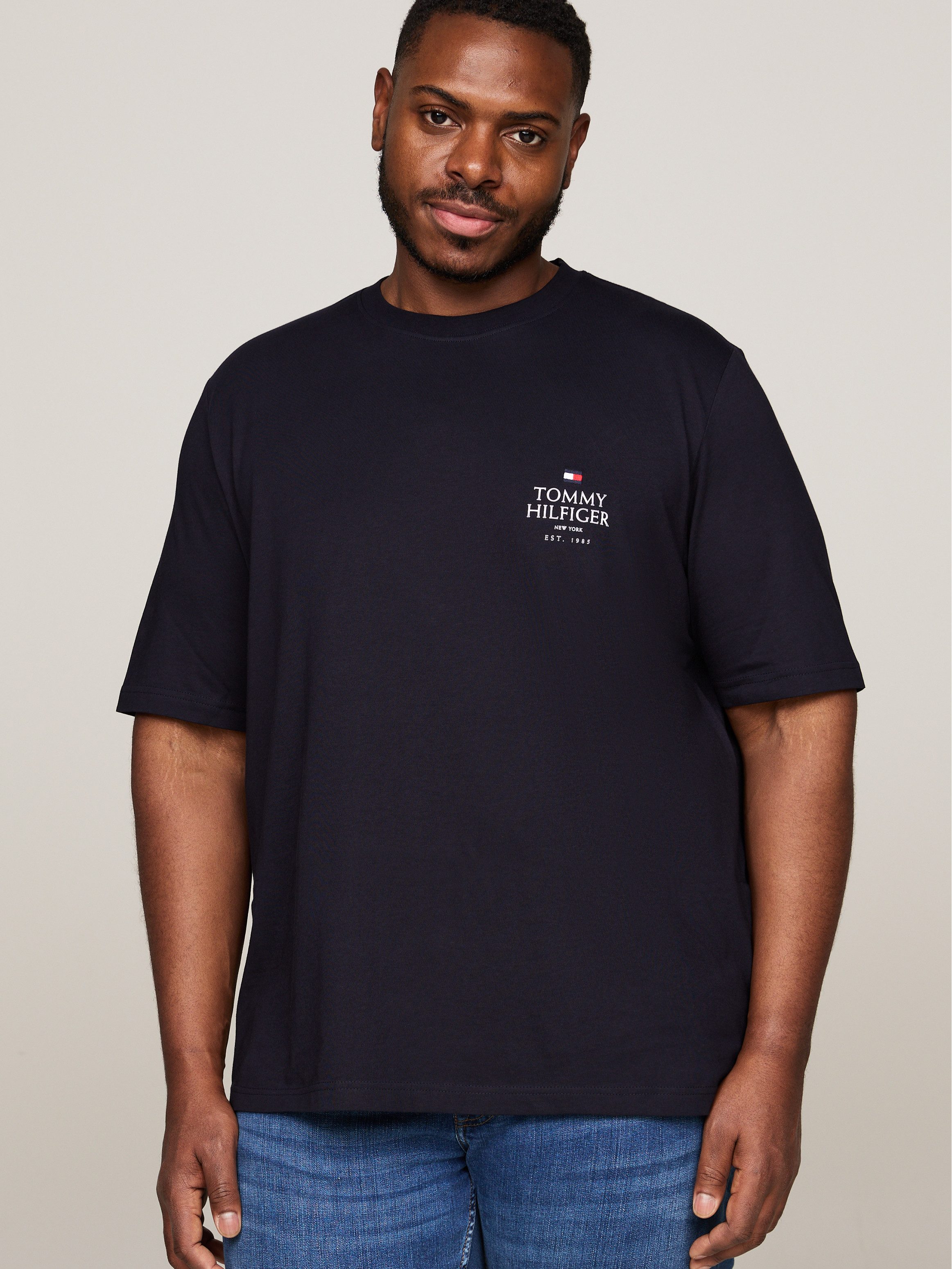Tommy Hilfiger Big & Tall T-Shirt BT-HILFIGER STACK TEE-B kontrastfarbener Print, Große Größen