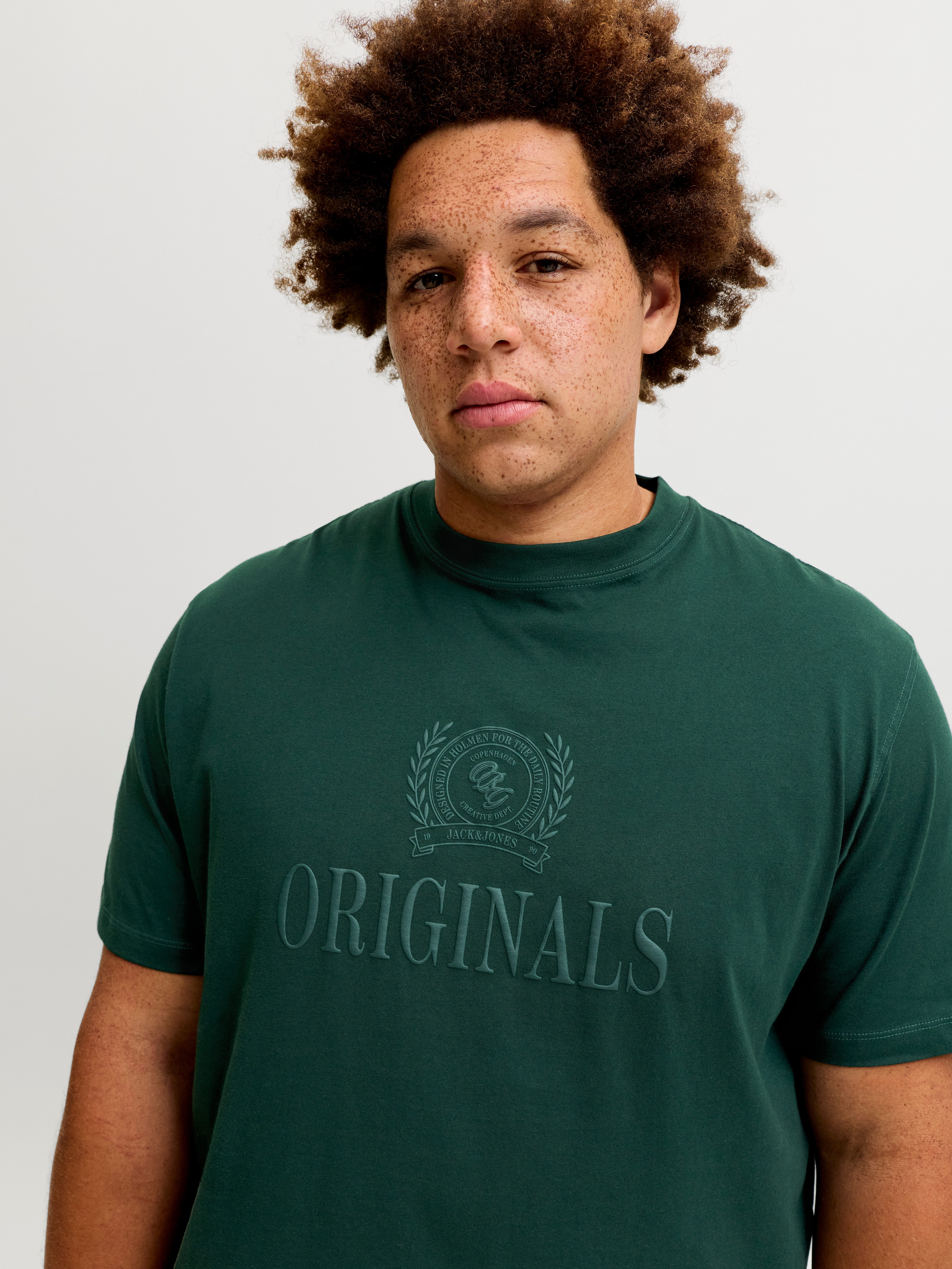Jack & Jones PlusSize T-Shirt JORFREDERIKSBERG MONOGRAM TEE SS CN PLS Baumwolle – Bild 2 von 5