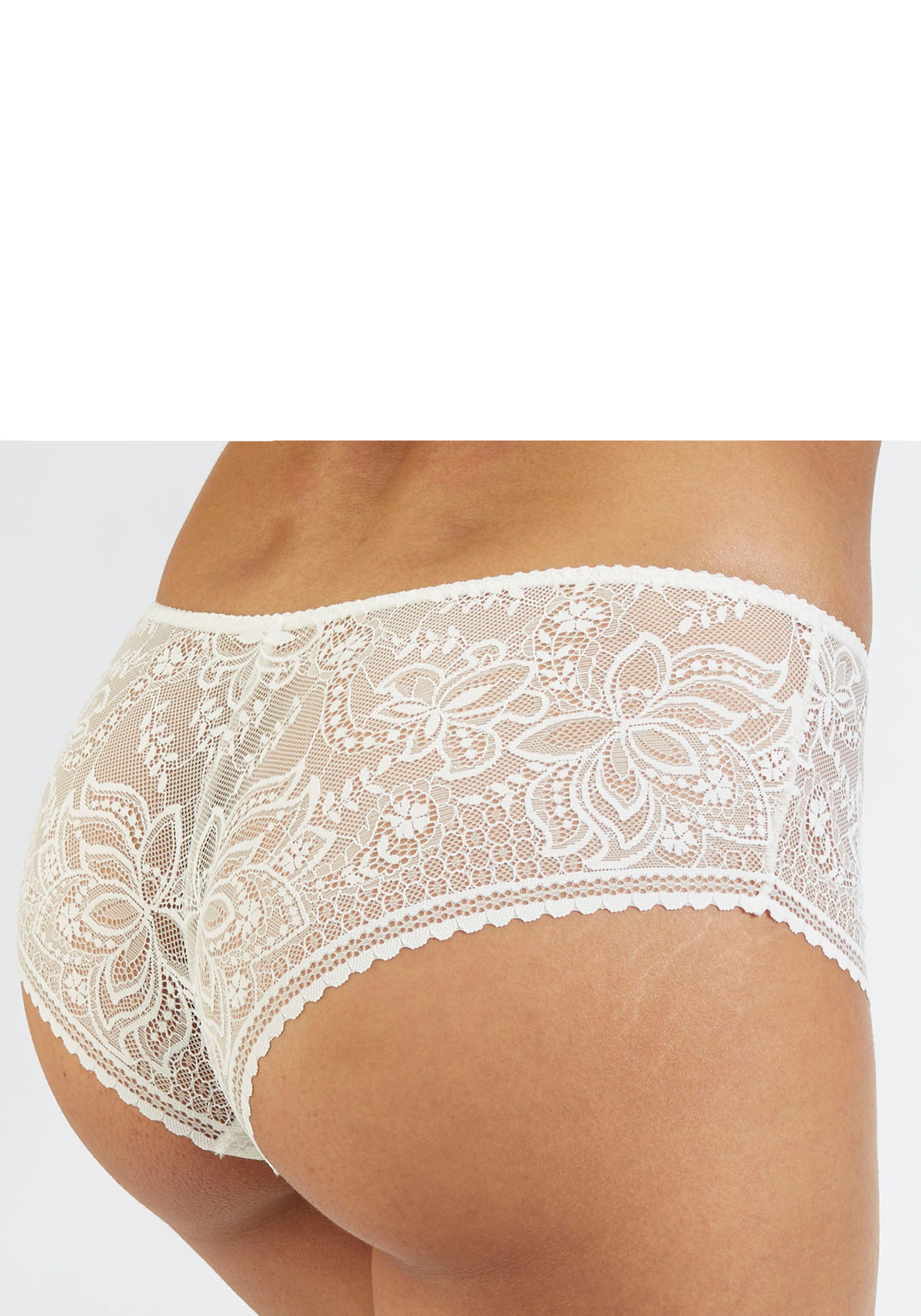 LASCANA Panty Luciana aus feiner, dezent transparenter Spitze in blumiger Optik