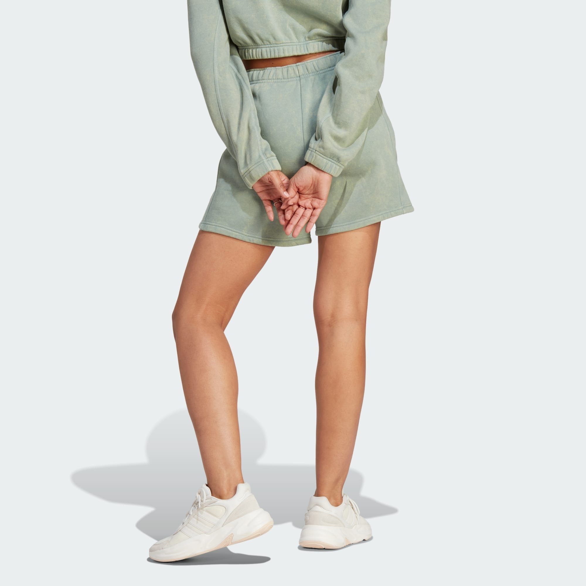 adidas Shorts Green SZN WASHED SHORTS ALL Sportswear Silver