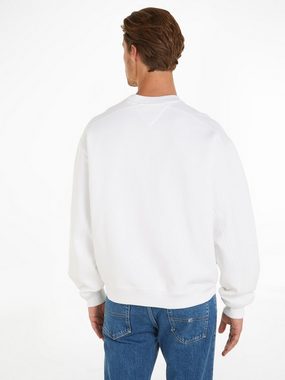 Tommy Jeans Sweater TJM BOXY NEW CLASSICS CREW EXT mit Print auf der Brust
