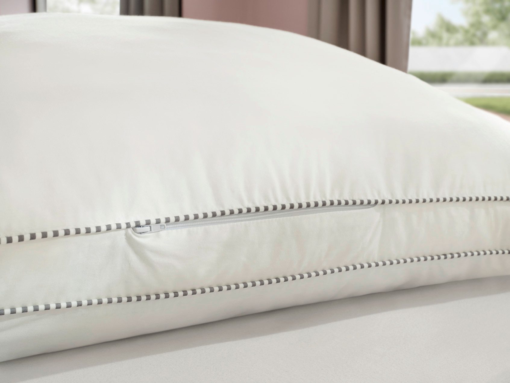 Irisette Kopfkissen irisette® Sensible 80x80 cm, Füllung: 100% Polyester, Seitenschläfer, Rückenschläfer, Bauchschläfer, temperatur- und feuchtigkeitsregulierend, Bezug aus Naturmaterialien