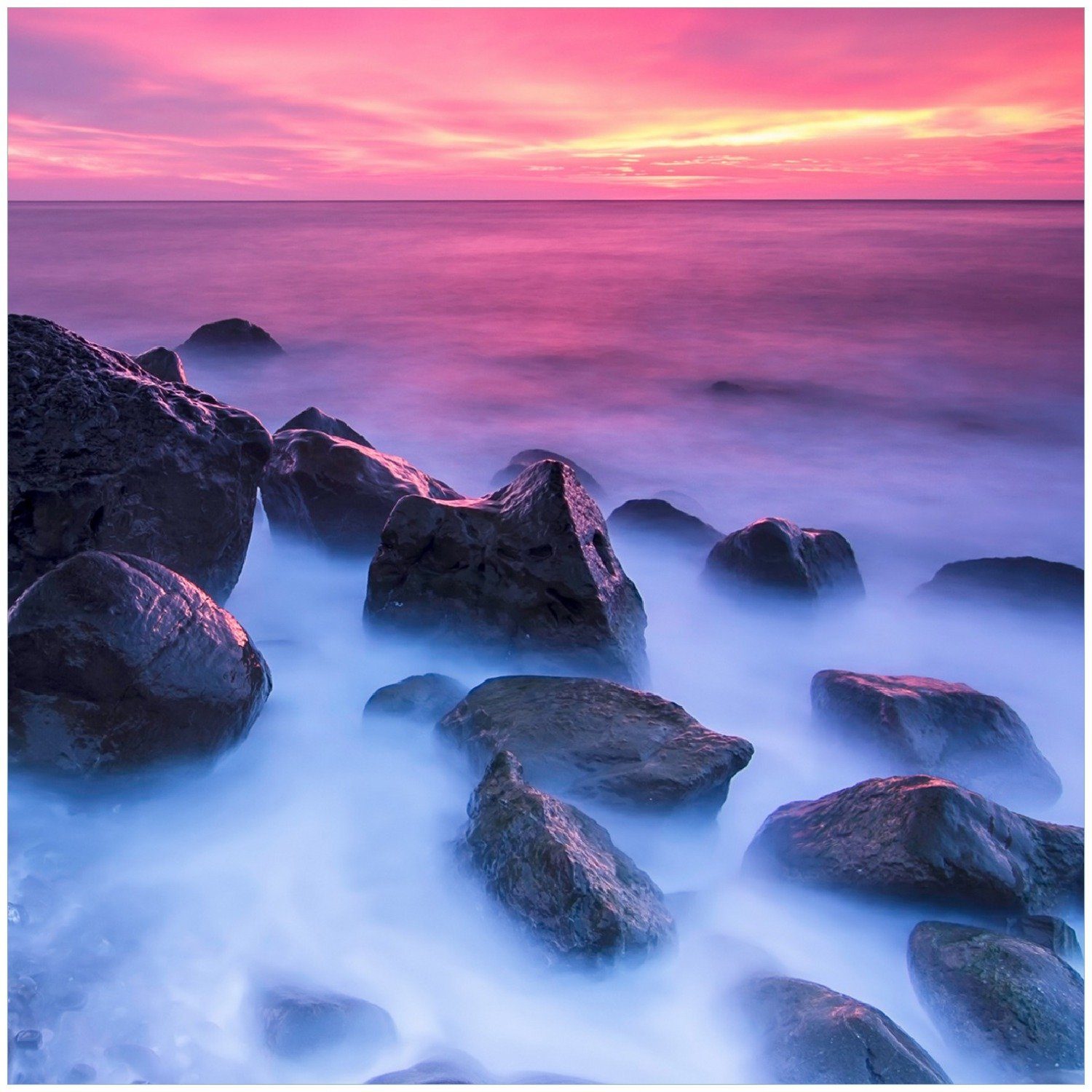 Wallario Memoboard Felsen im Meer bei Sonnenuntergang