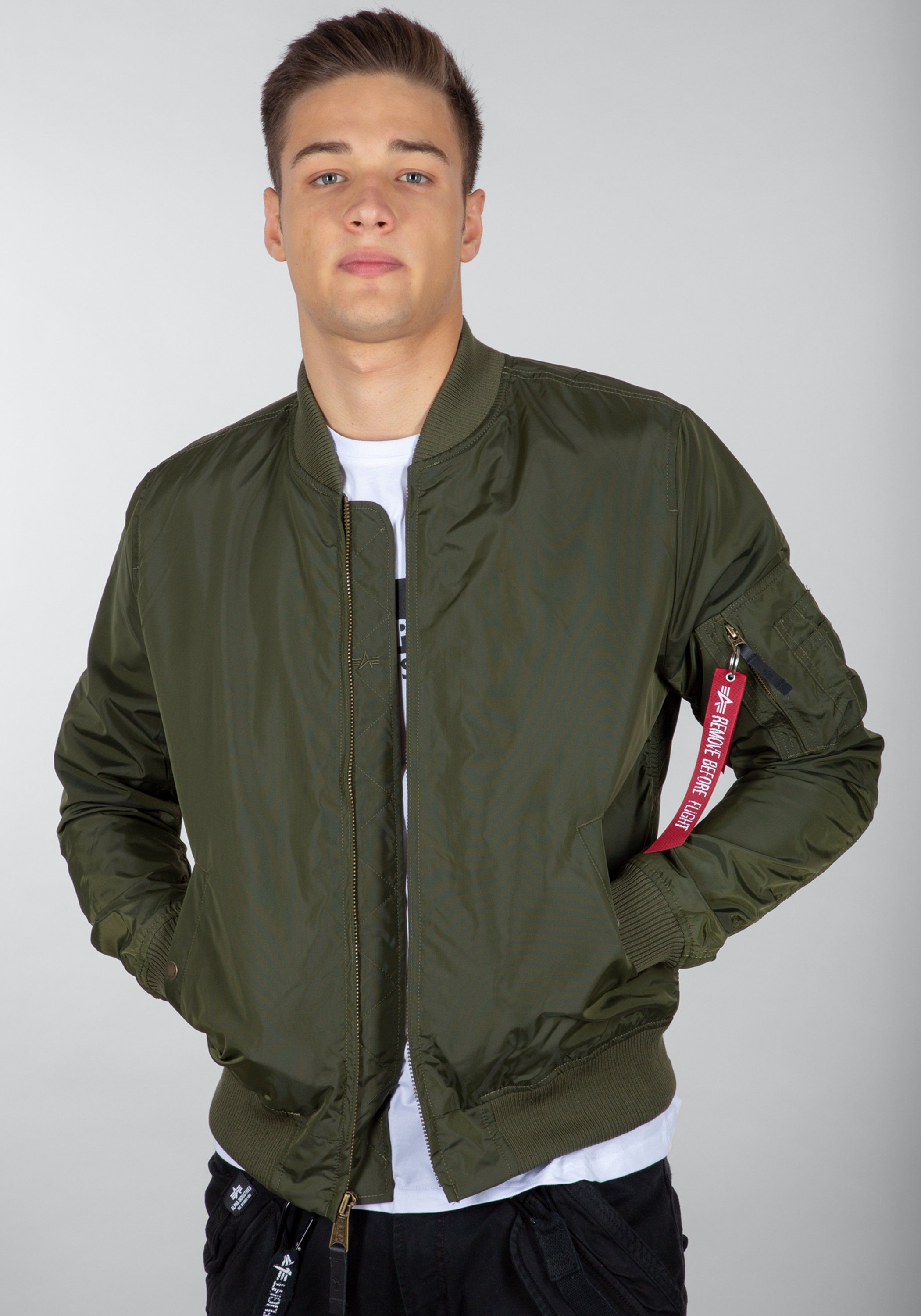 Alpha Industries Bomberjacke MA-1 TT Light