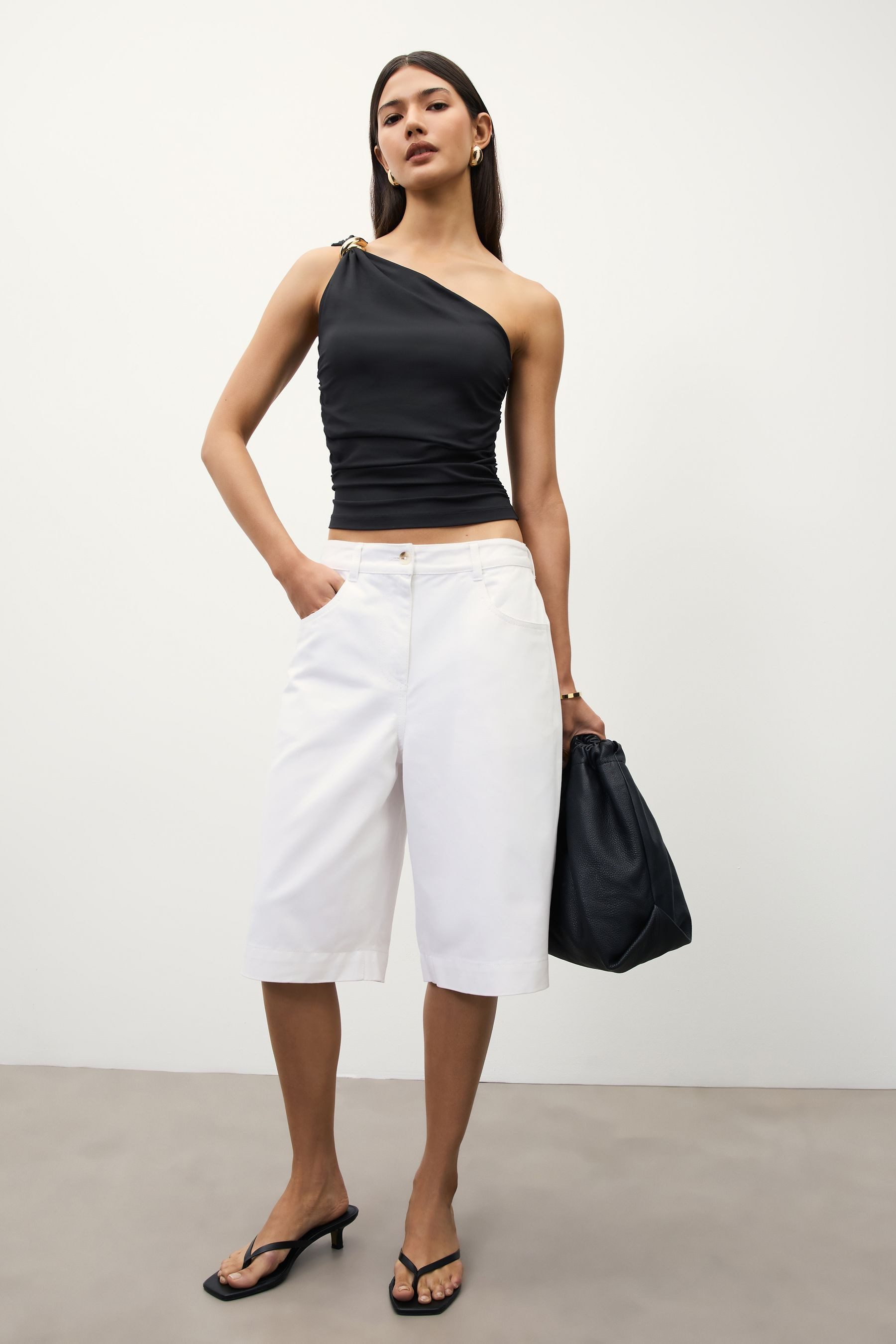 Next One-Shoulder-Top Weiches One-Shoulder-Oberteil mit Hardware (1-tlg)