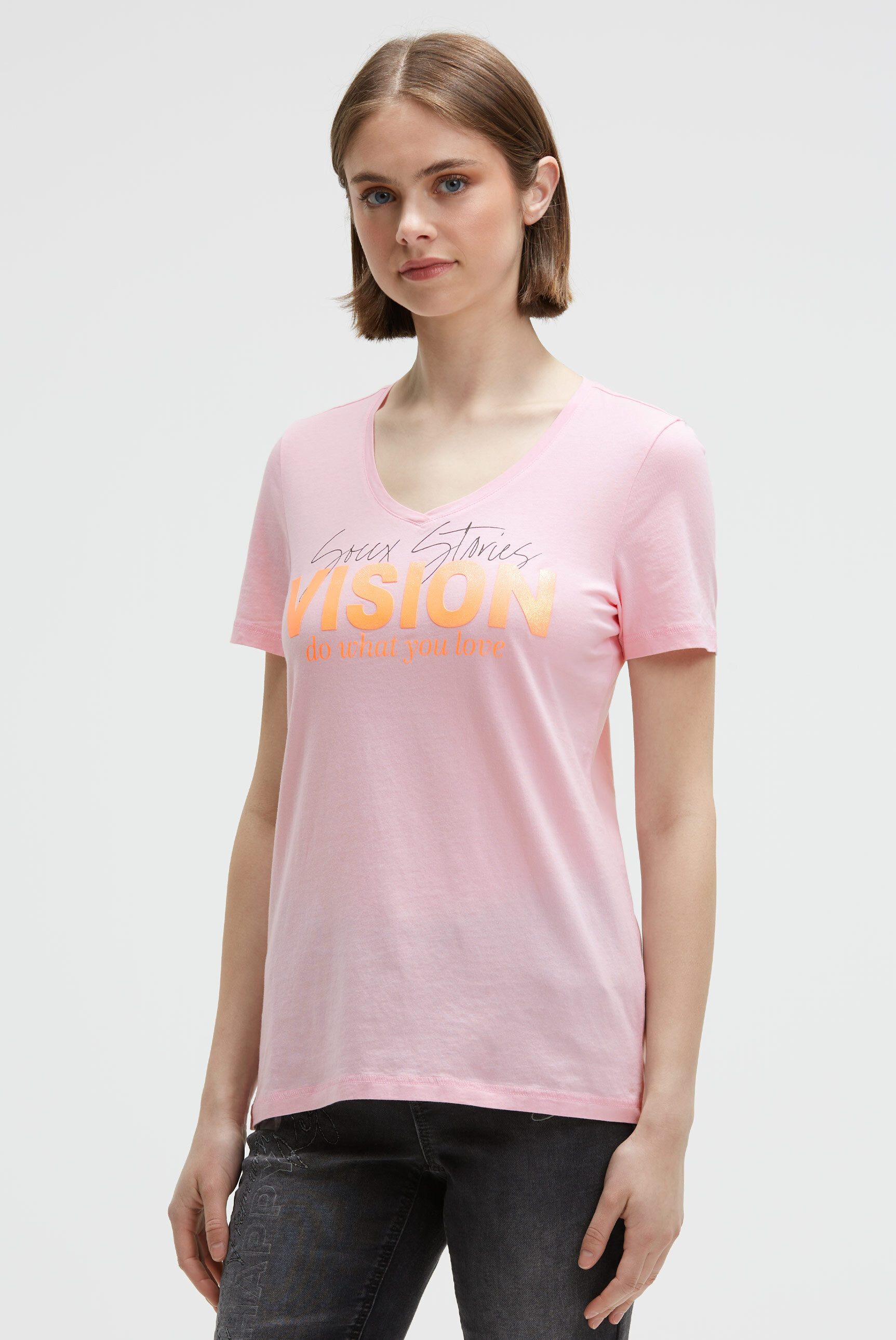 V-Shirt