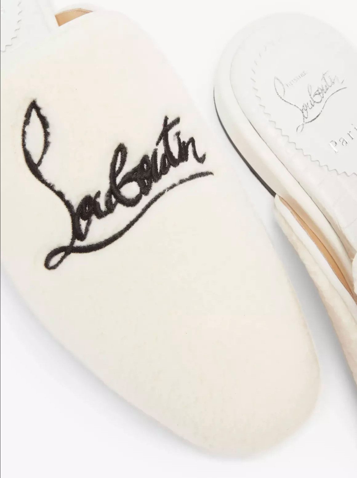 CHRISTIAN LOUBOUTIN Coolito Lammfell Loafers Schuhe Pantoletten Slipper Charakteristische rote Lackledersohle mit rutschfestem Gummibesatz