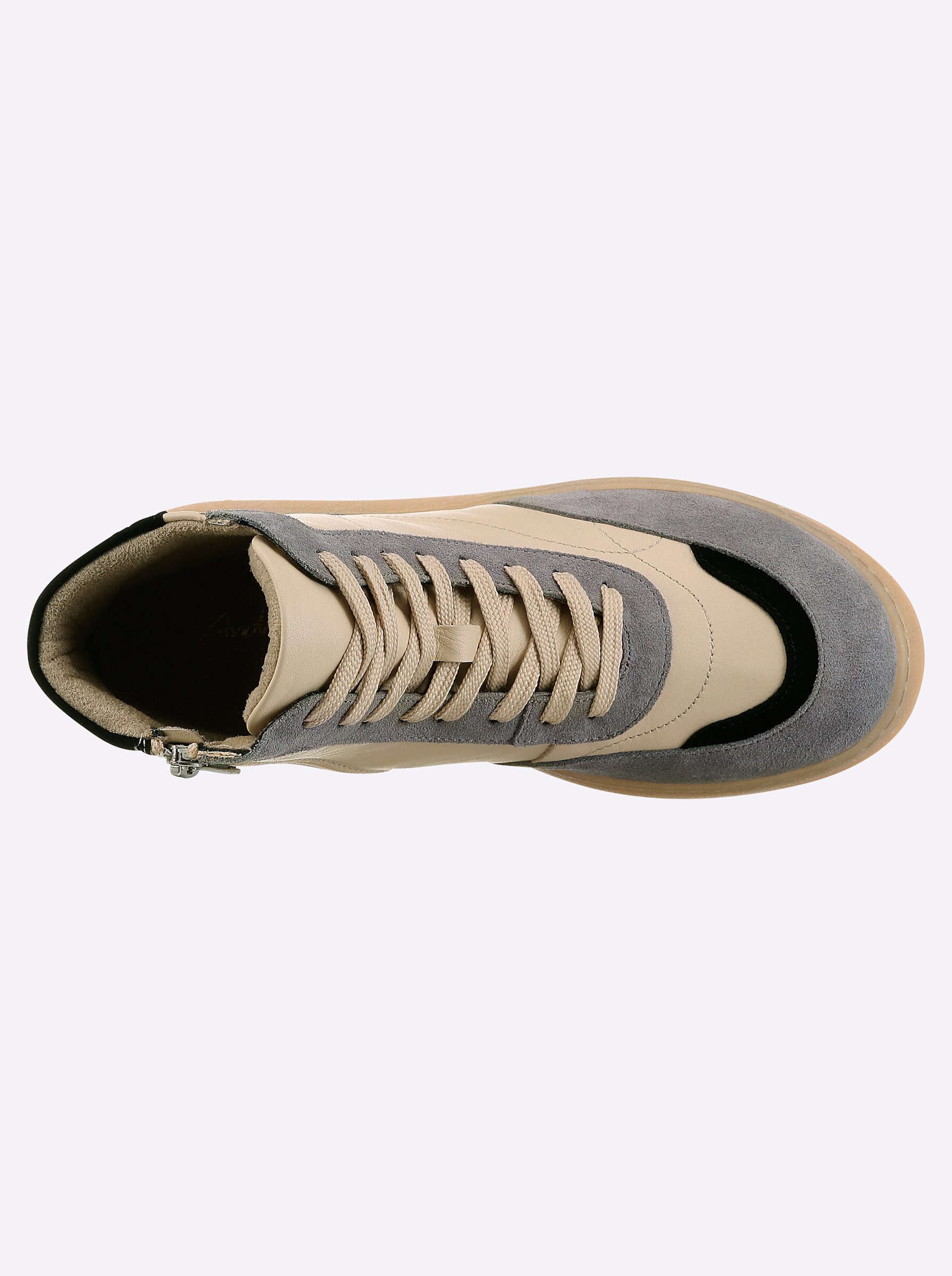 Sneaker Sneaker