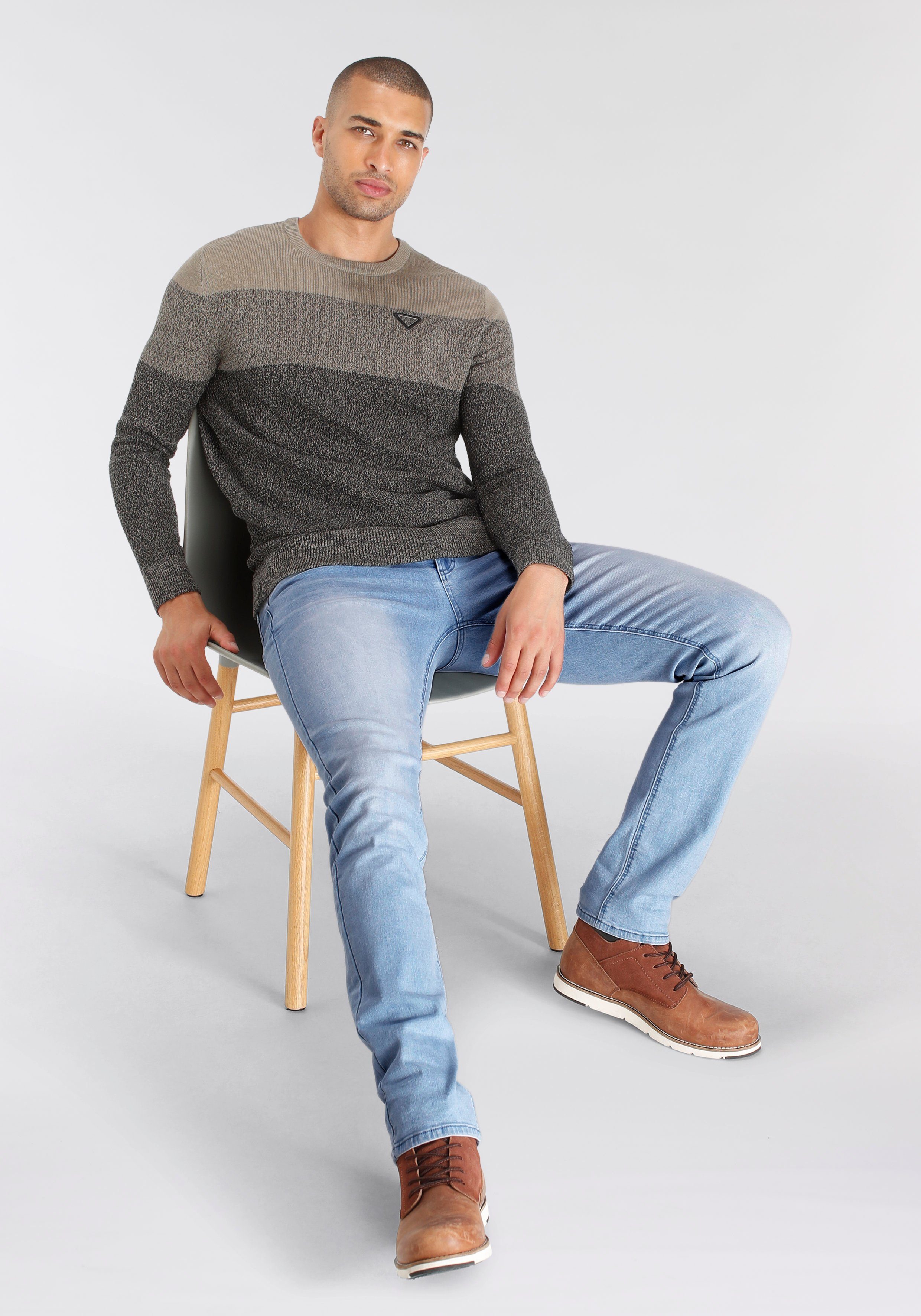 Bruno Banani Strickpullover im modischem Look