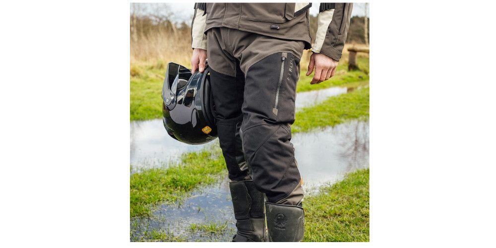 Merlin Motorradhose Borderlands D3O In Boot Motorrad Textilhose Knieprotektoren enthalten