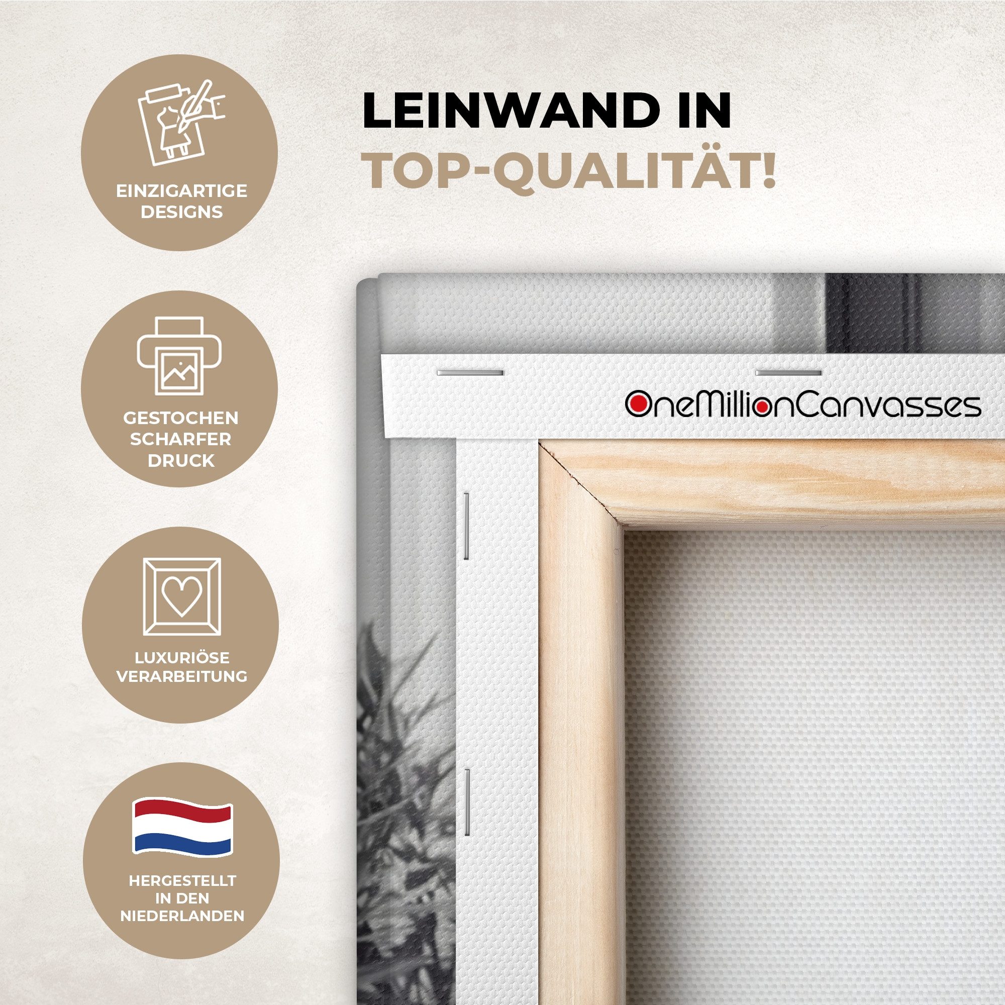 OneMillionCanvasses® Leinwandbild Modern - Frau - Schwarz - Weiß, Fotodruck (1 St), Wandbild, Deko Schlafzimmer Wohnzimmer Flur 20x20 cm