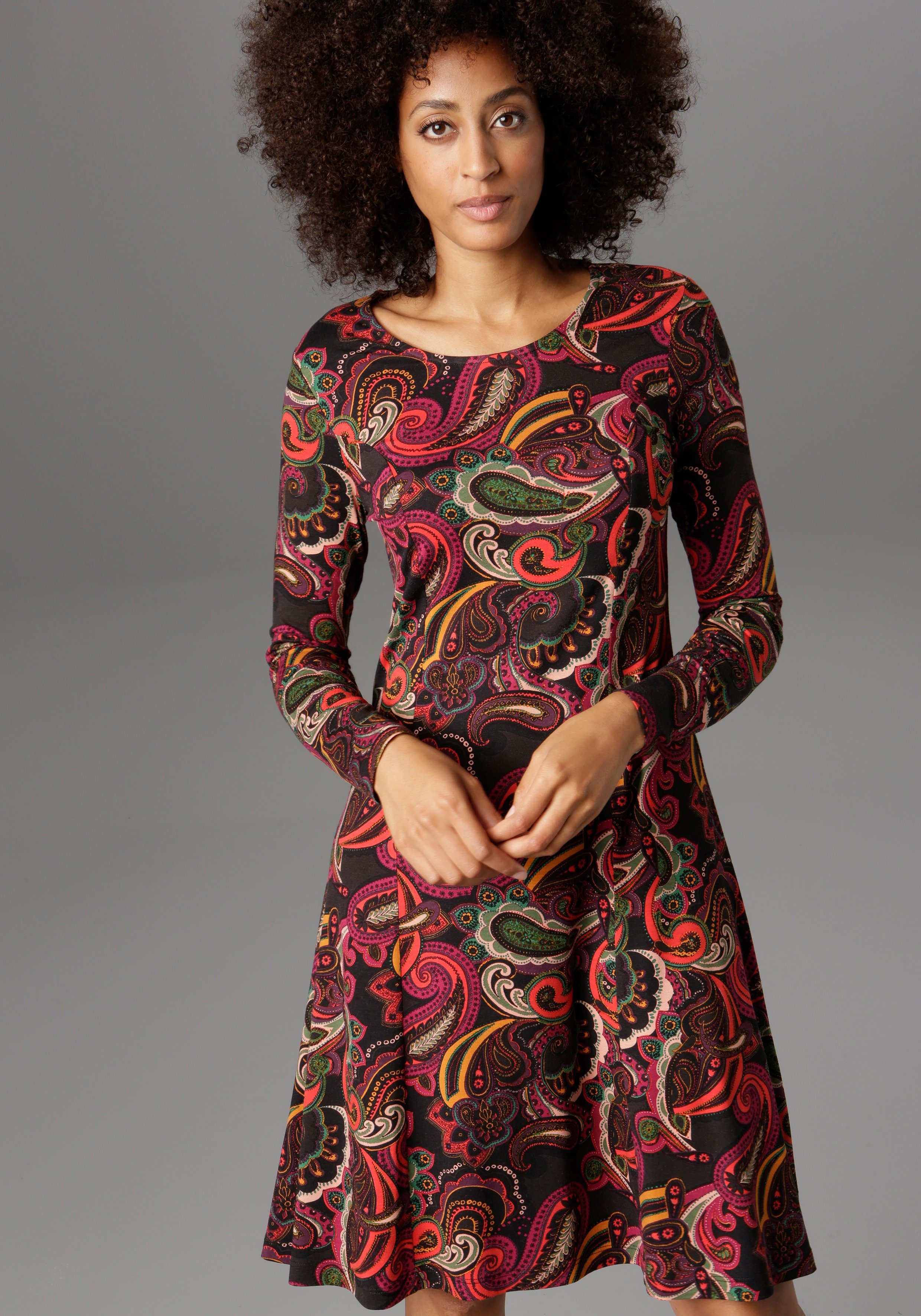 Aniston SELECTED Jerseykleid Paisley-Druck in satten Farben günstig online kaufen