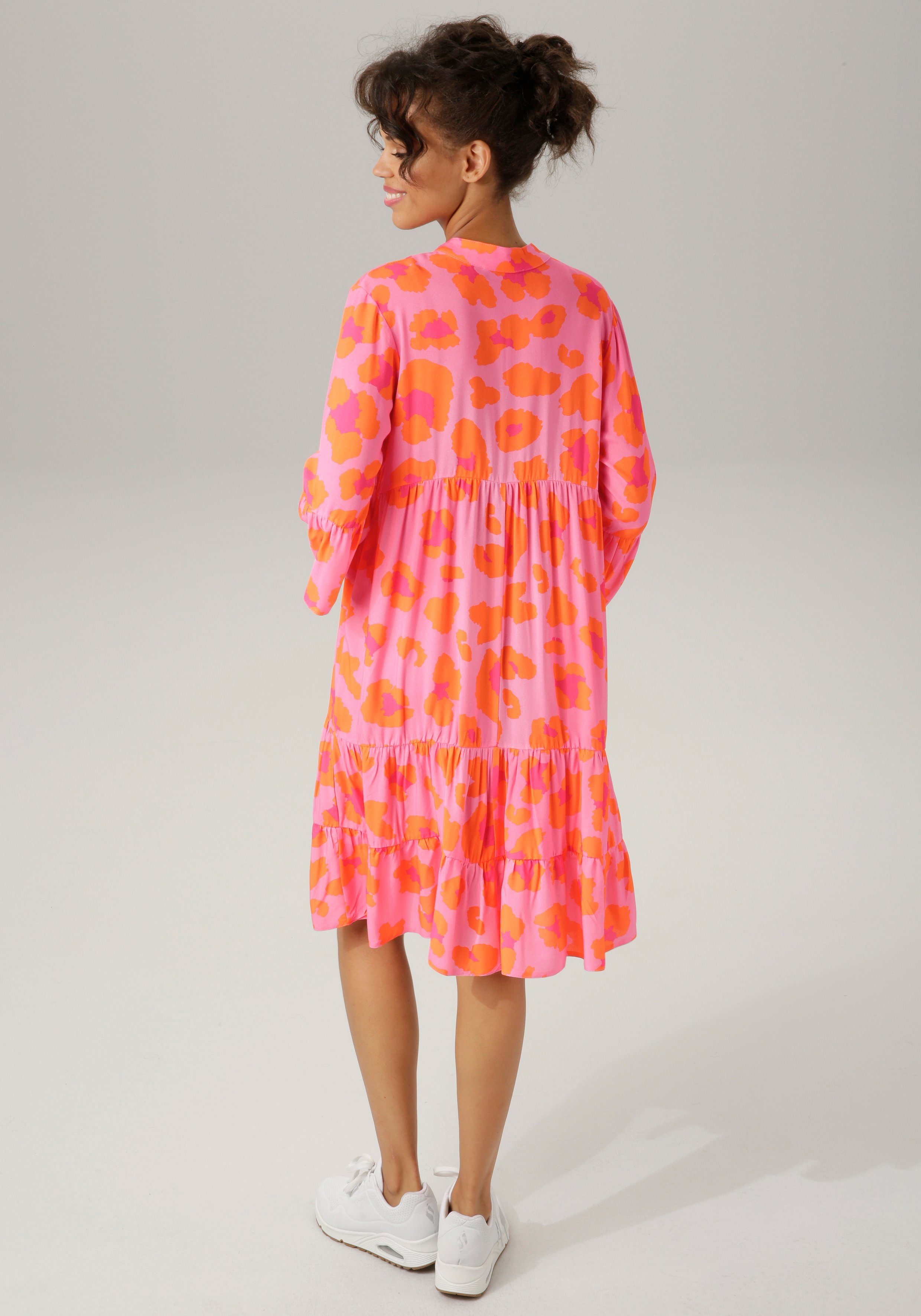 Aniston CASUAL Tunikakleid mit farbenfrohen, graphischen Blüten bedruckt | Gemusterte Kleider