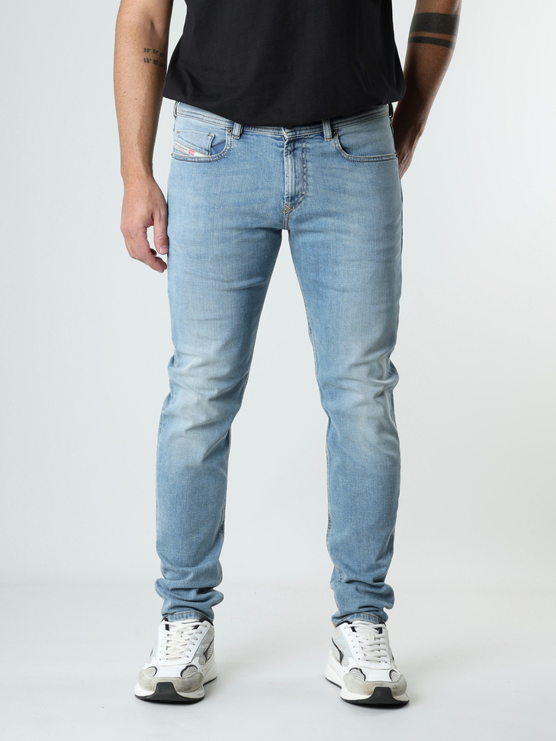 Diesel Skinny-fit-Jeans Low Waist - 1979 SLEENKER Stretch Denim