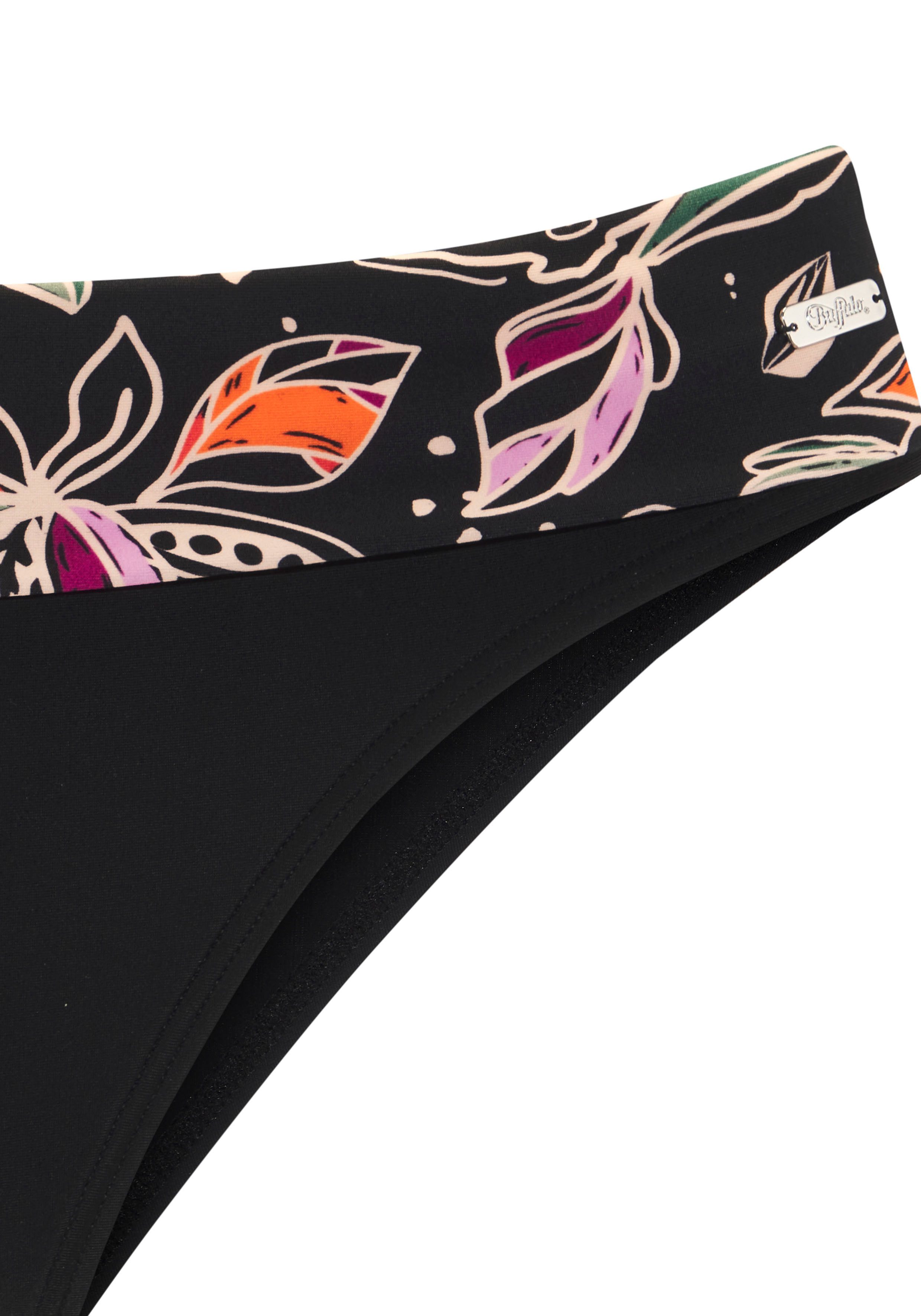 Buffalo Bikini-Hose Whoopi mit modernem Blätterdruck