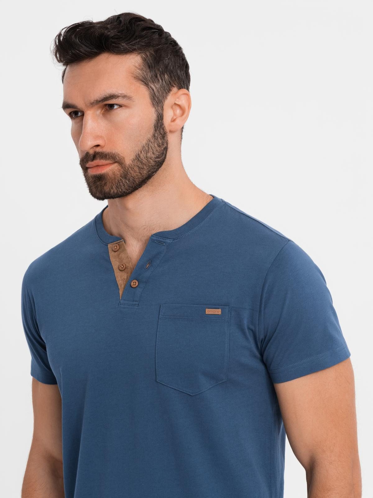 T-Shirt Herren-T-Shirt mit Knopfleiste und Wildlederbesatz
