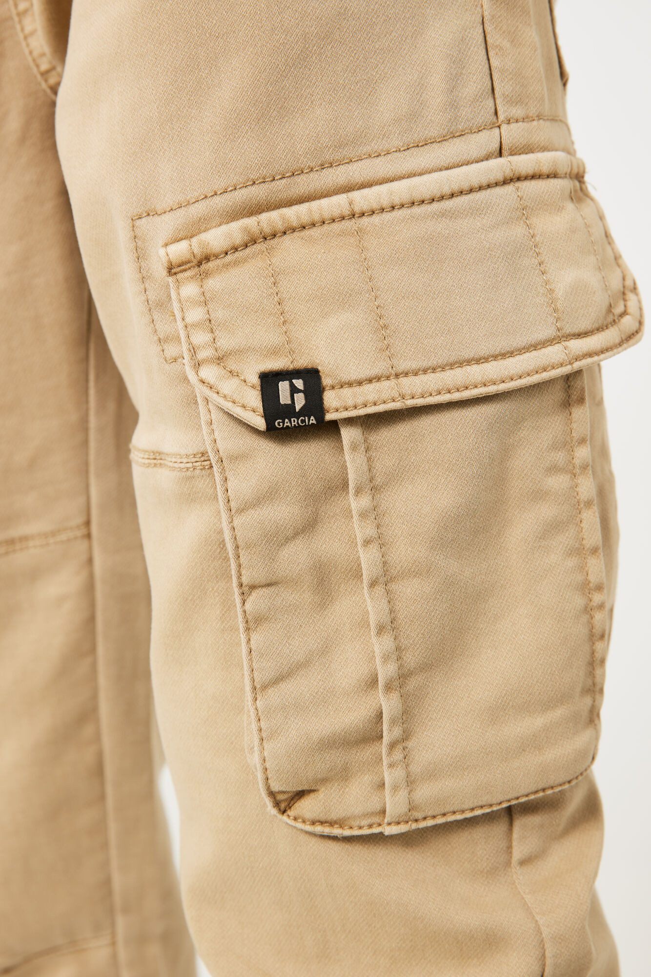 Garcia Cargohose mit Schlupfbund
