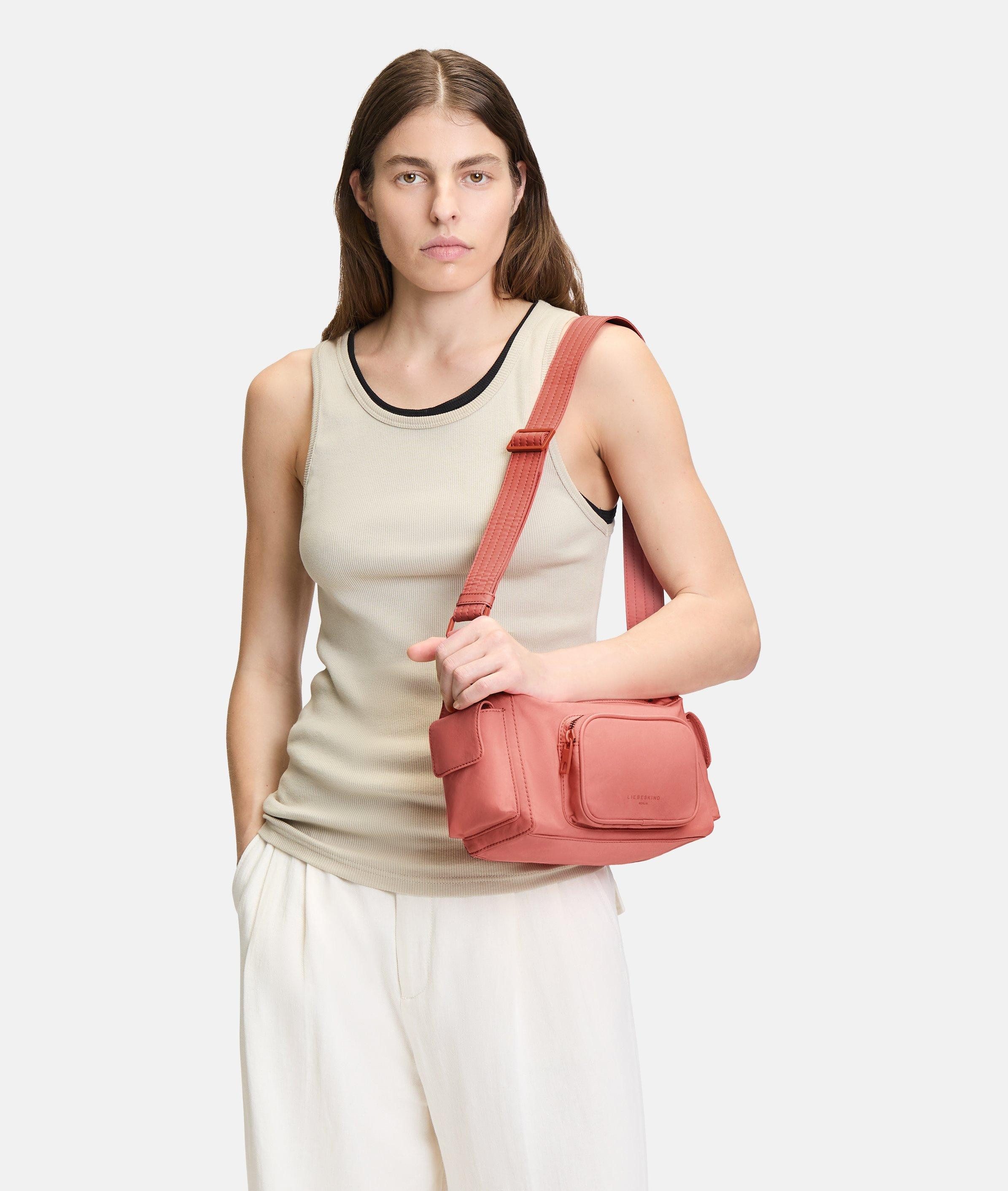 Liebeskind Berlin Umhängetasche Nylon Lila Crossbody S, Lässige Crossbody-Bag aus Nylon