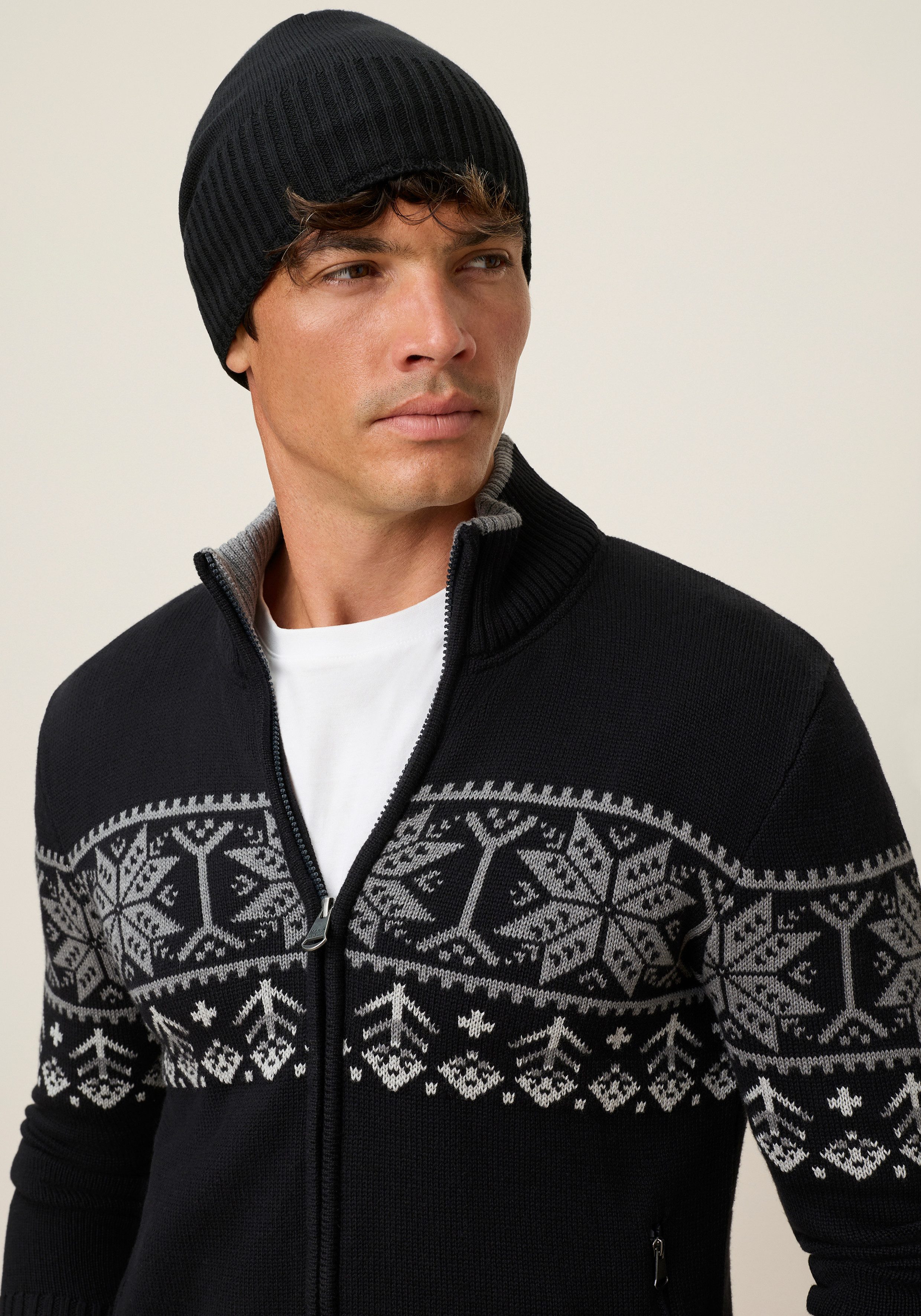 Man's World Beanie. € 27,99, (€ 27,99 pro 1 Stk).