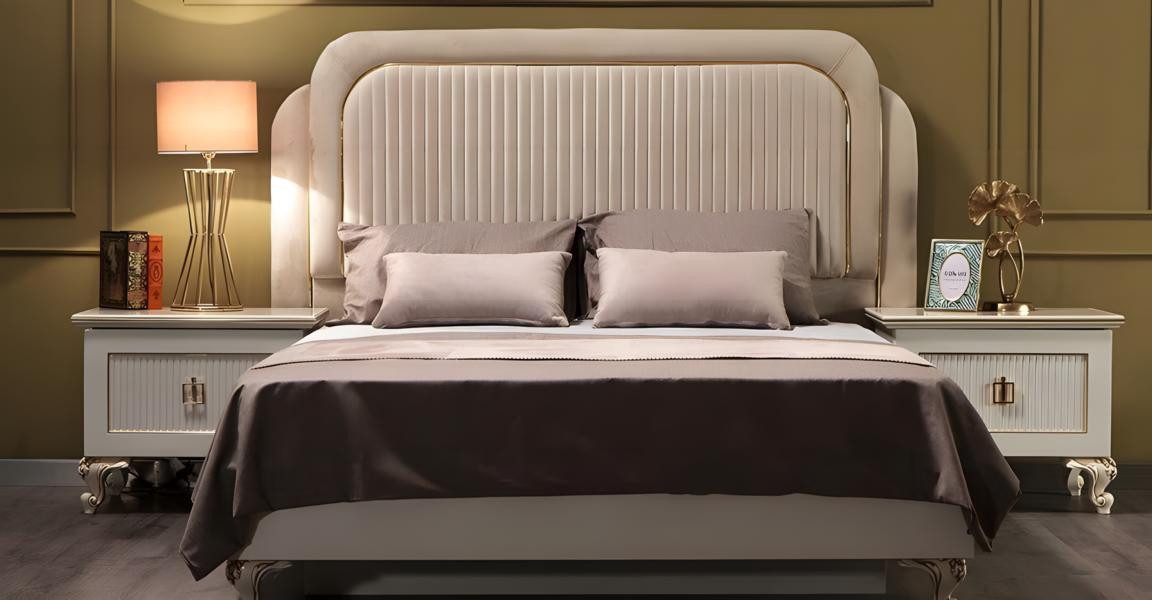 JVmoebel Schlafzimmer-Set Schlafzimmer Garnitur 5tlg. Doppelbett Nachttische Schränke Weiß, (5-tlg., Bett, 2xNachttische, Kleiderschrank, Schminktisch), Made in Europe