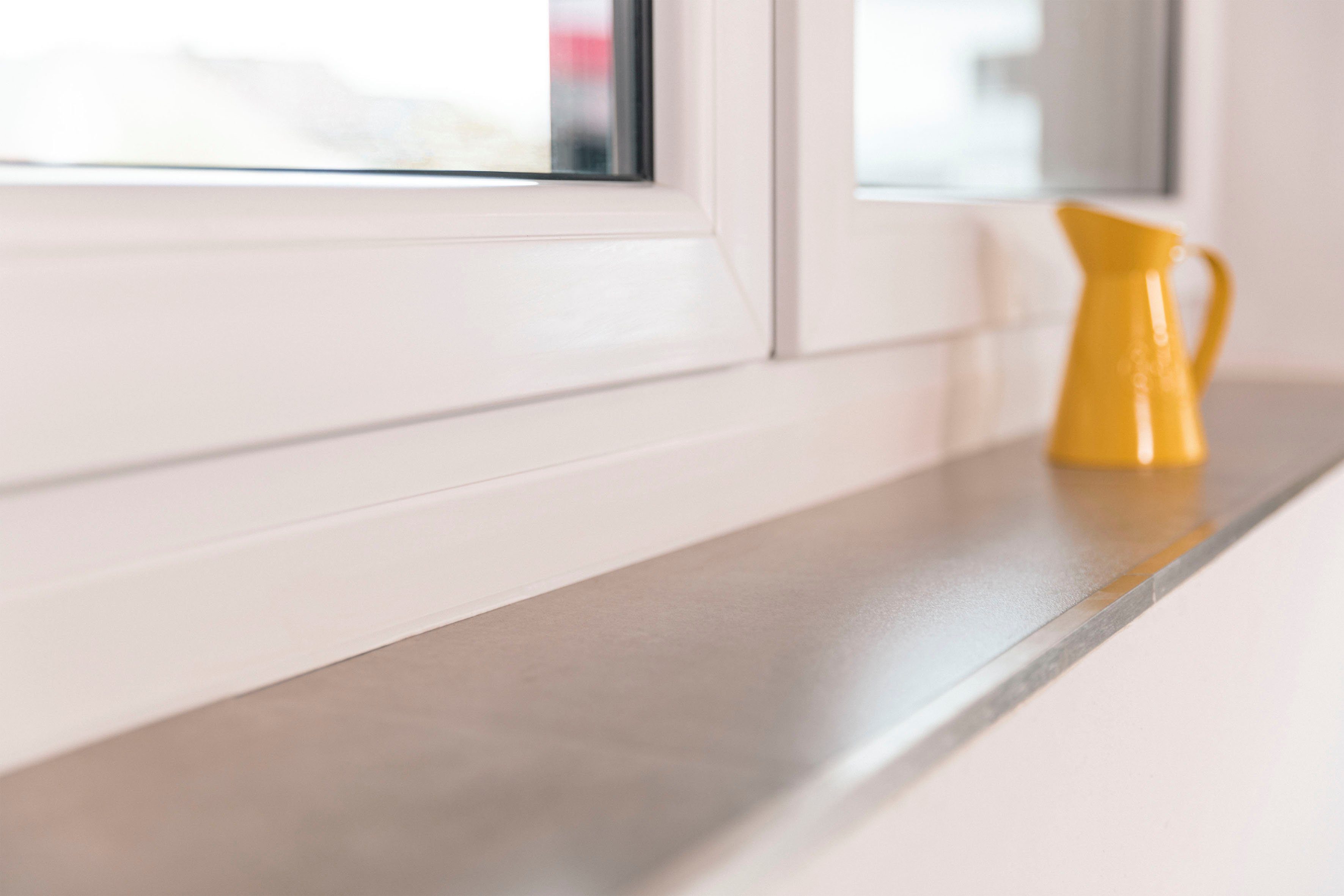 SCHELLENBERG Zierleiste PVC-Flachleiste, selbstklebend, 1,5 m günstig online kaufen