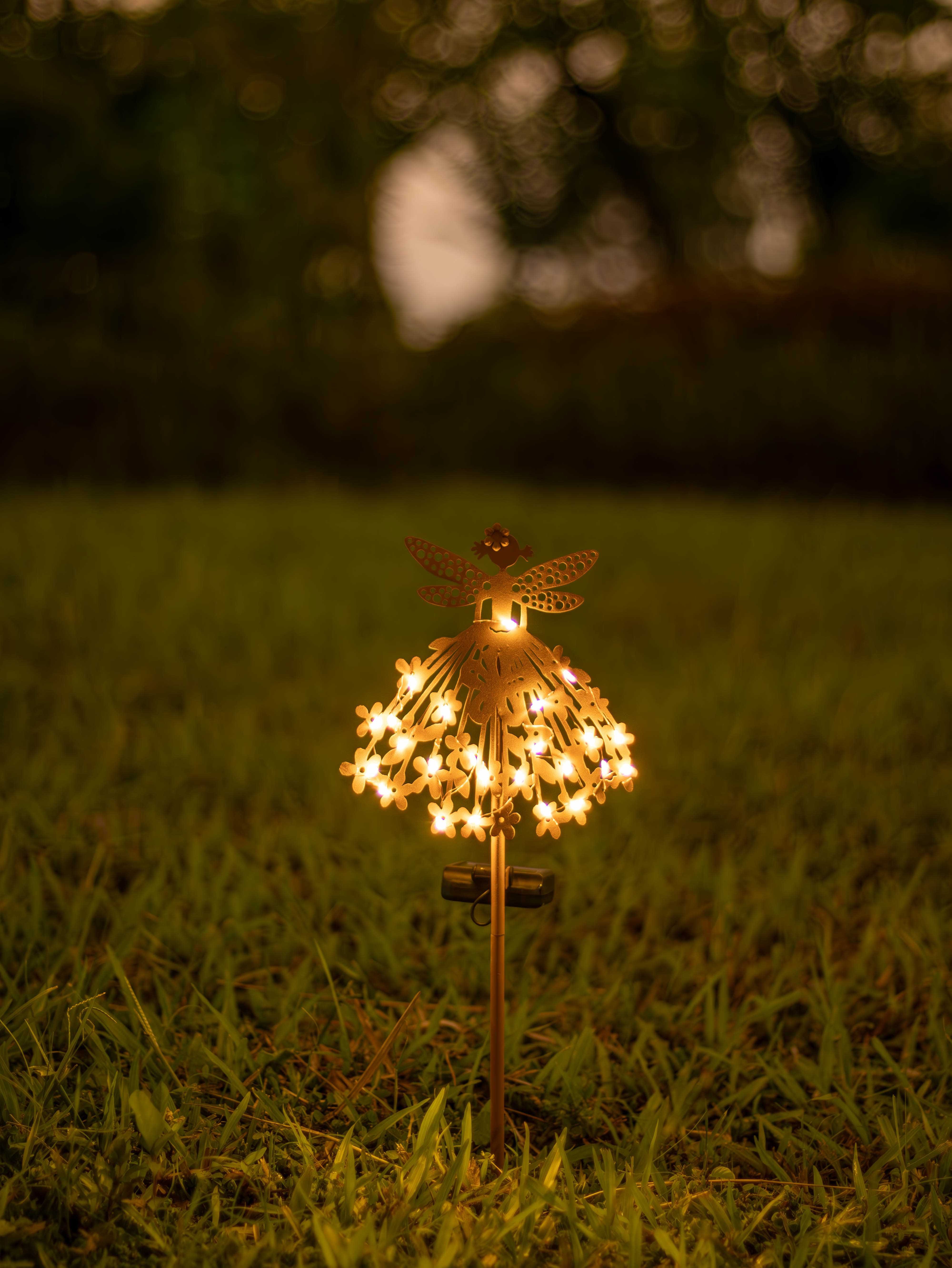 Northpoint LED Solarleuchte Gartenstab Solarstecker Außenbereich günstig online kaufen