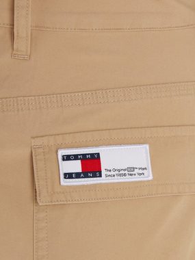 Tommy Jeans Cargohose TJW CLAIRE HR WIDE CARGO PANT mit Logopatch