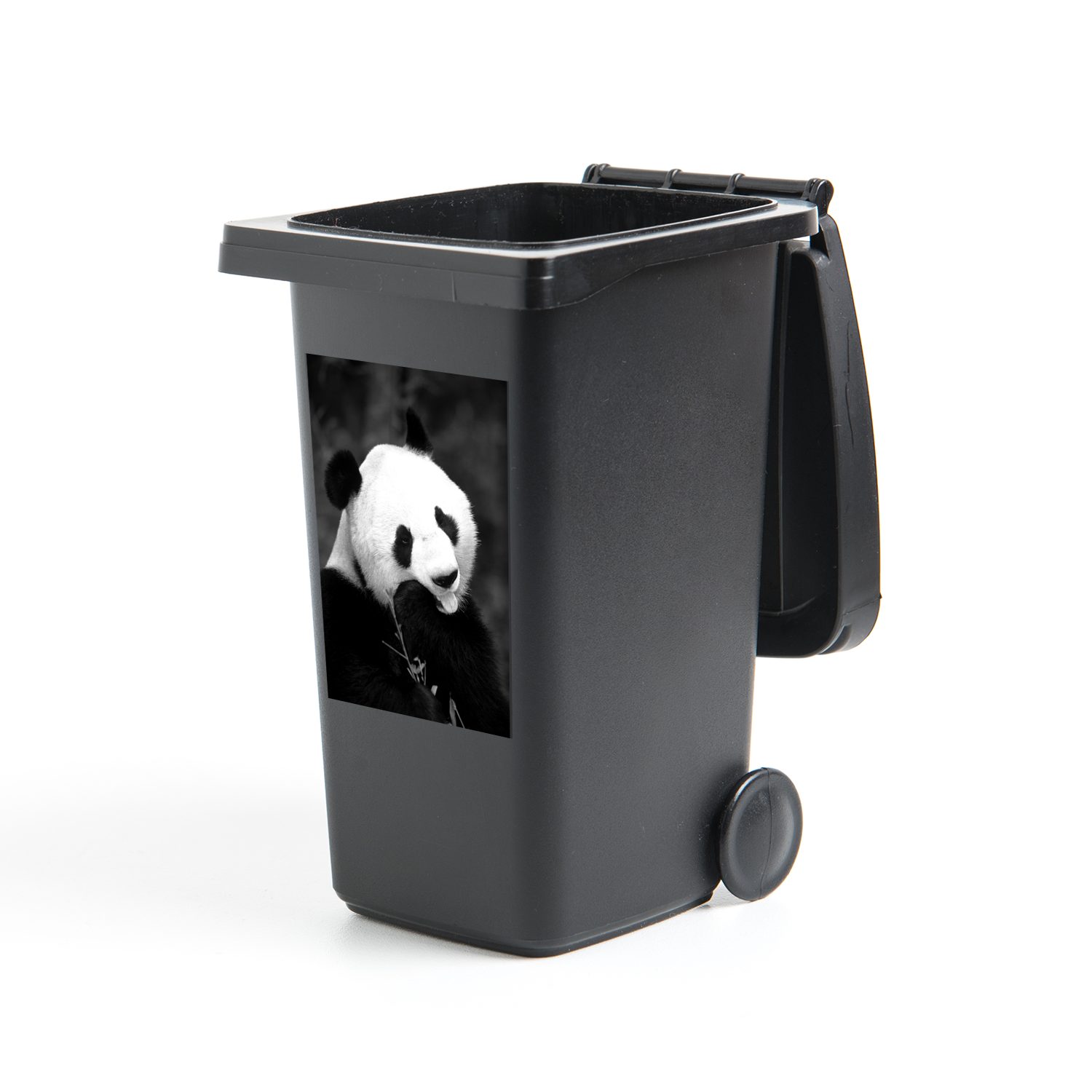 MuchoWow Wandsticker Ein fressender Panda - schwarz und weiß (1 St), Mülleimer-aufkleber, Mülltonne, Sticker, Container, Abfalbehälter | Wandtattoos