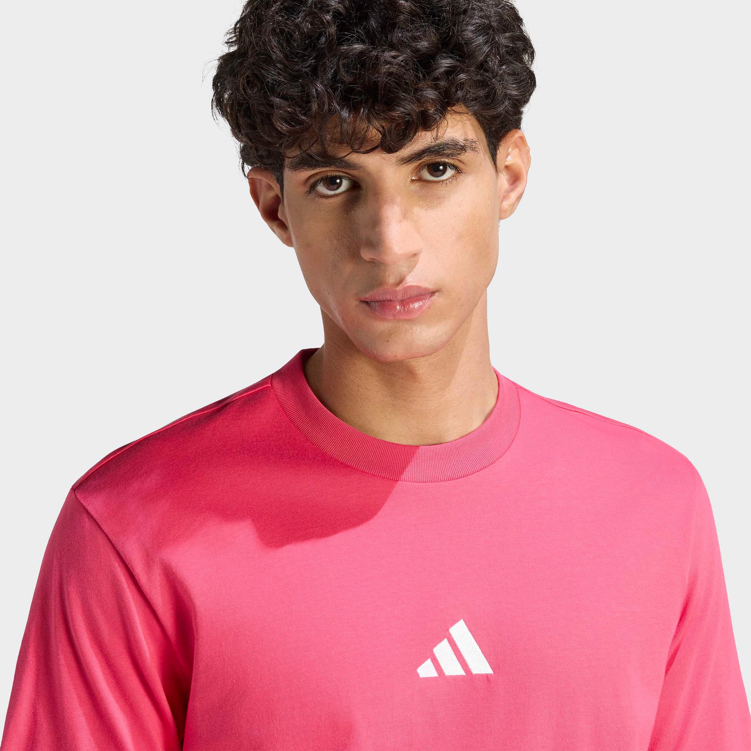 adidas Sportswear T-Shirt ESSENTIALS SMALL LOGO SINGLE JERSEY sportliches Kurzarmshirt, mit Rundhalsausschnitt