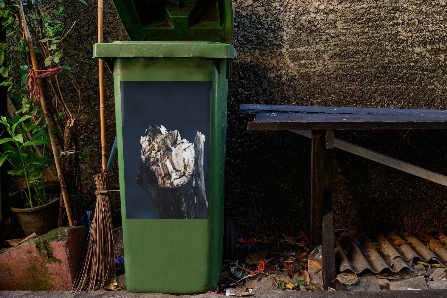 MuchoWow (1 Sticker, Baum Holz Wandsticker - - Mülltonne, Mülleimer-aufkleber, Abstrakt Container, Abfalbehälter St),