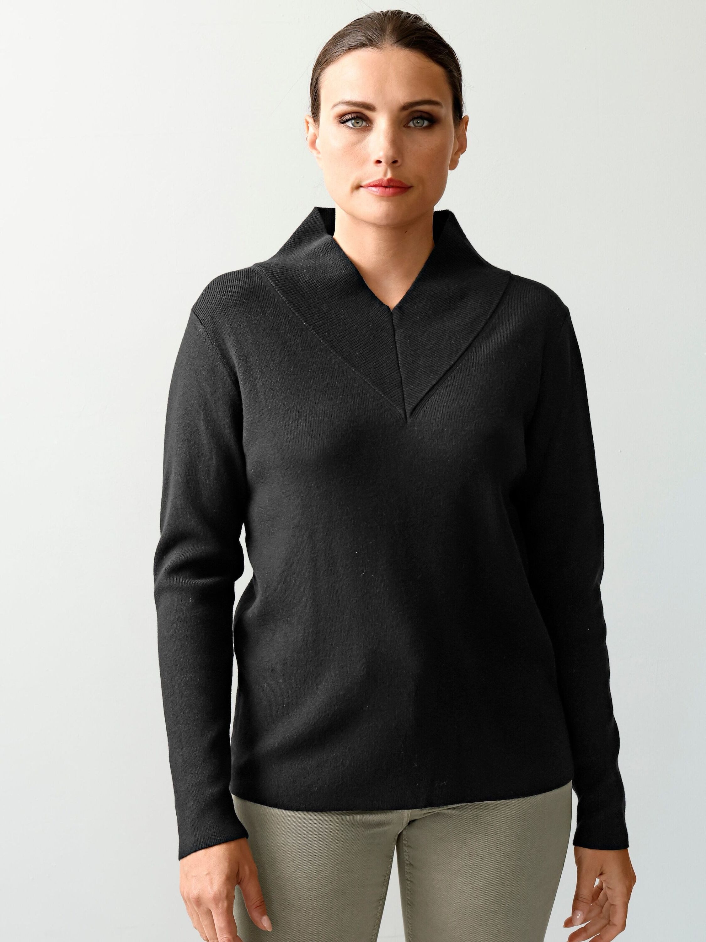 Strickpullover Pullover mit breitem V-Ausschnitt